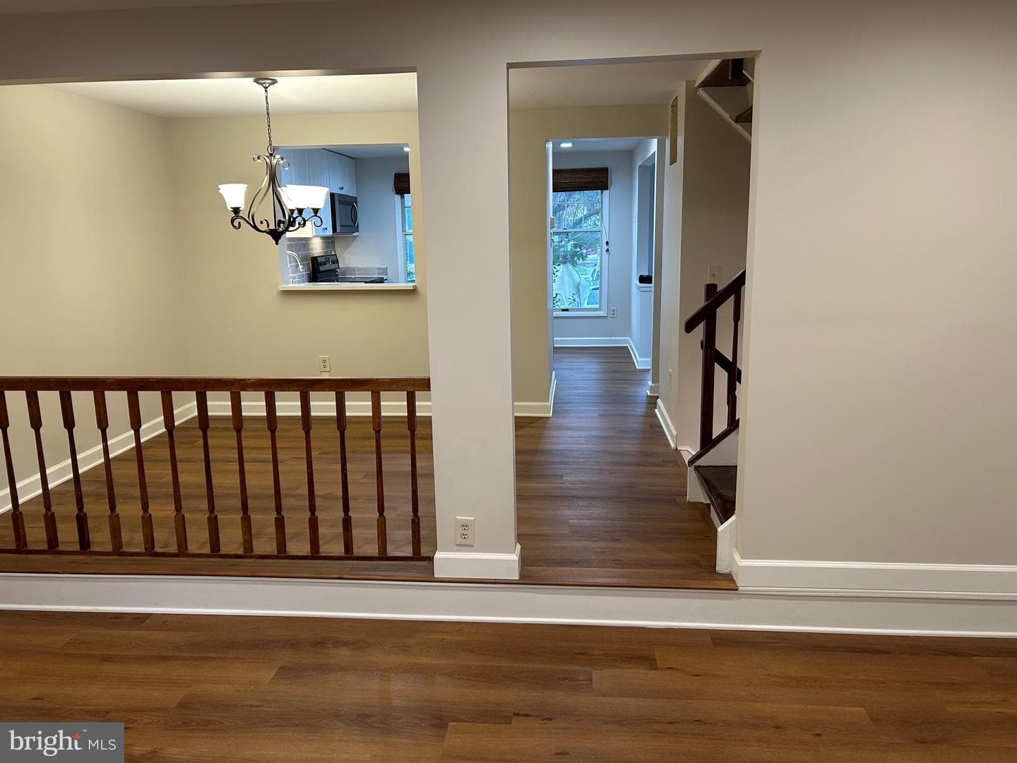 7704 Eagles Head Court photo 6