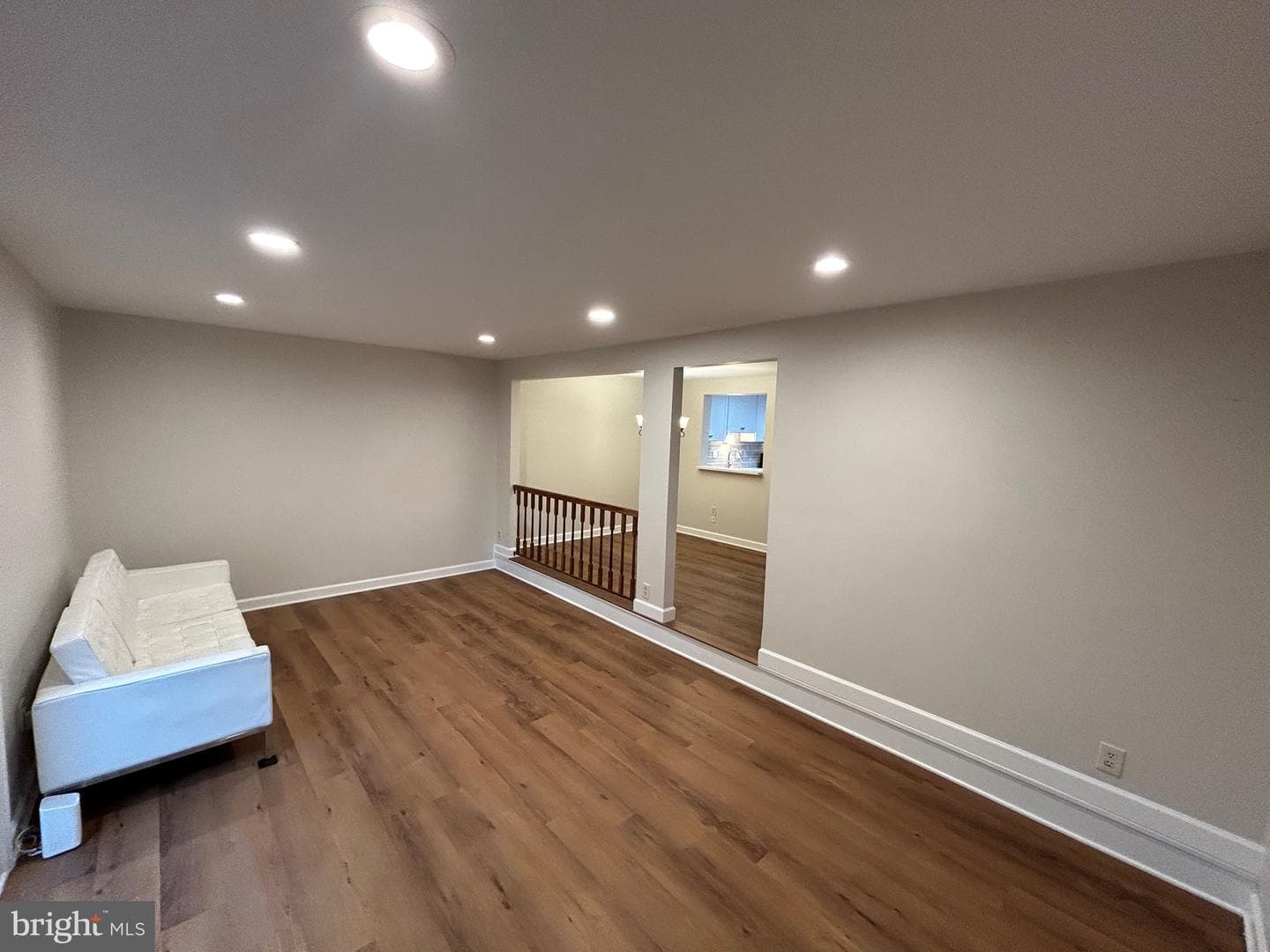 7704 Eagles Head Court photo 7