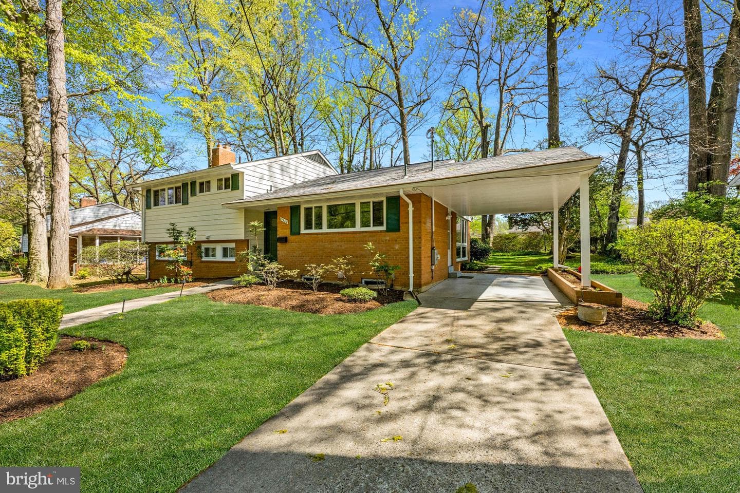 5808 Rossmore Drive photo 3