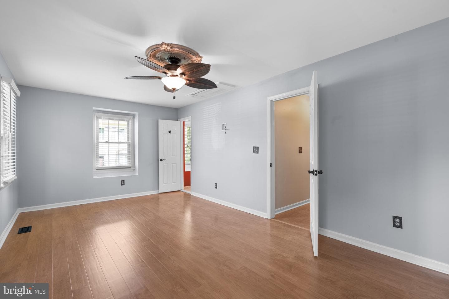 1000 Windrush Lane #18 photo 15