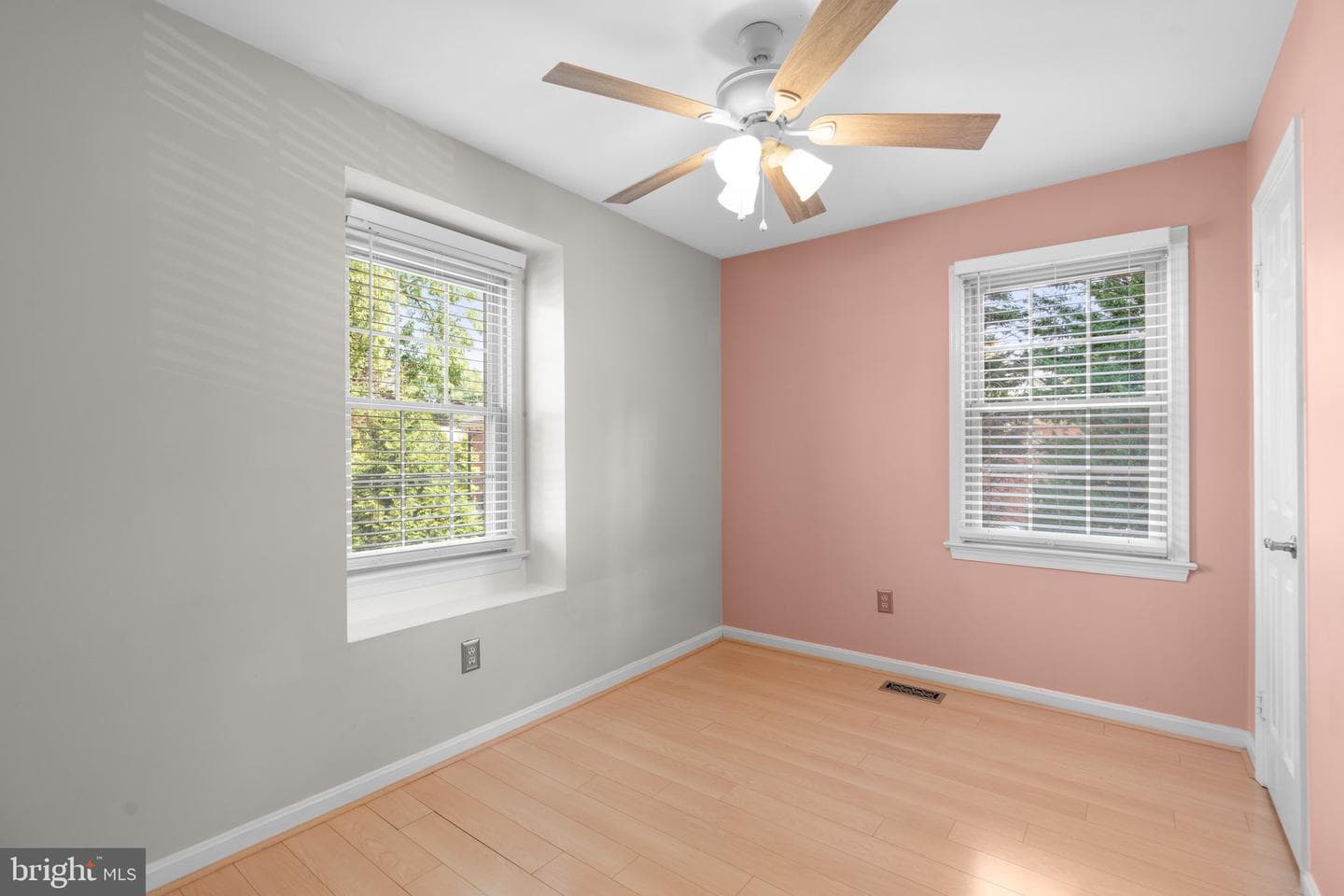 1000 Windrush Lane #18 photo 20