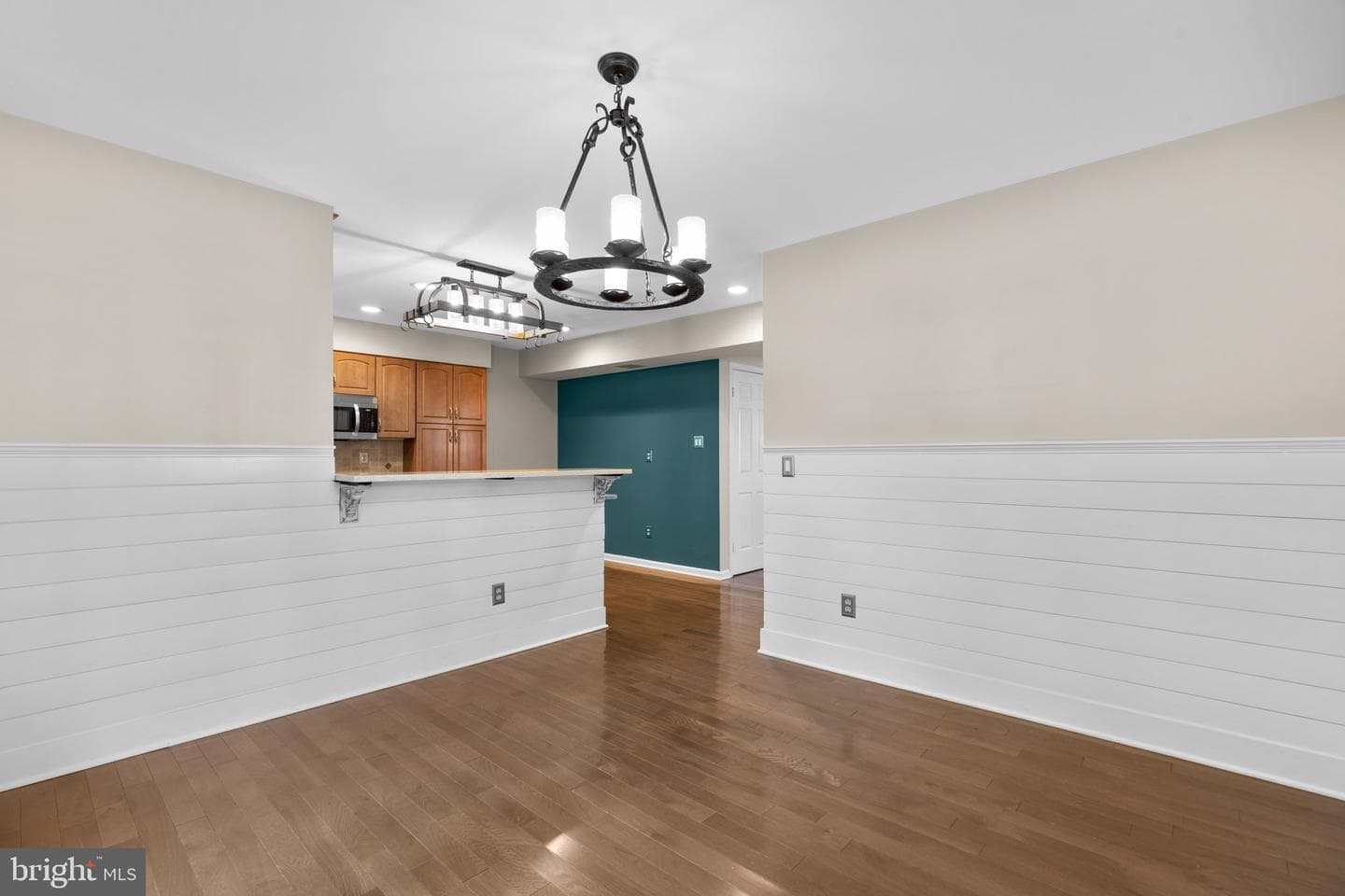 1000 Windrush Lane #18 photo 9