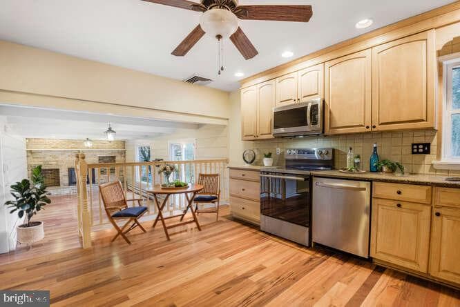 2 Rolling Knoll Court photo 22