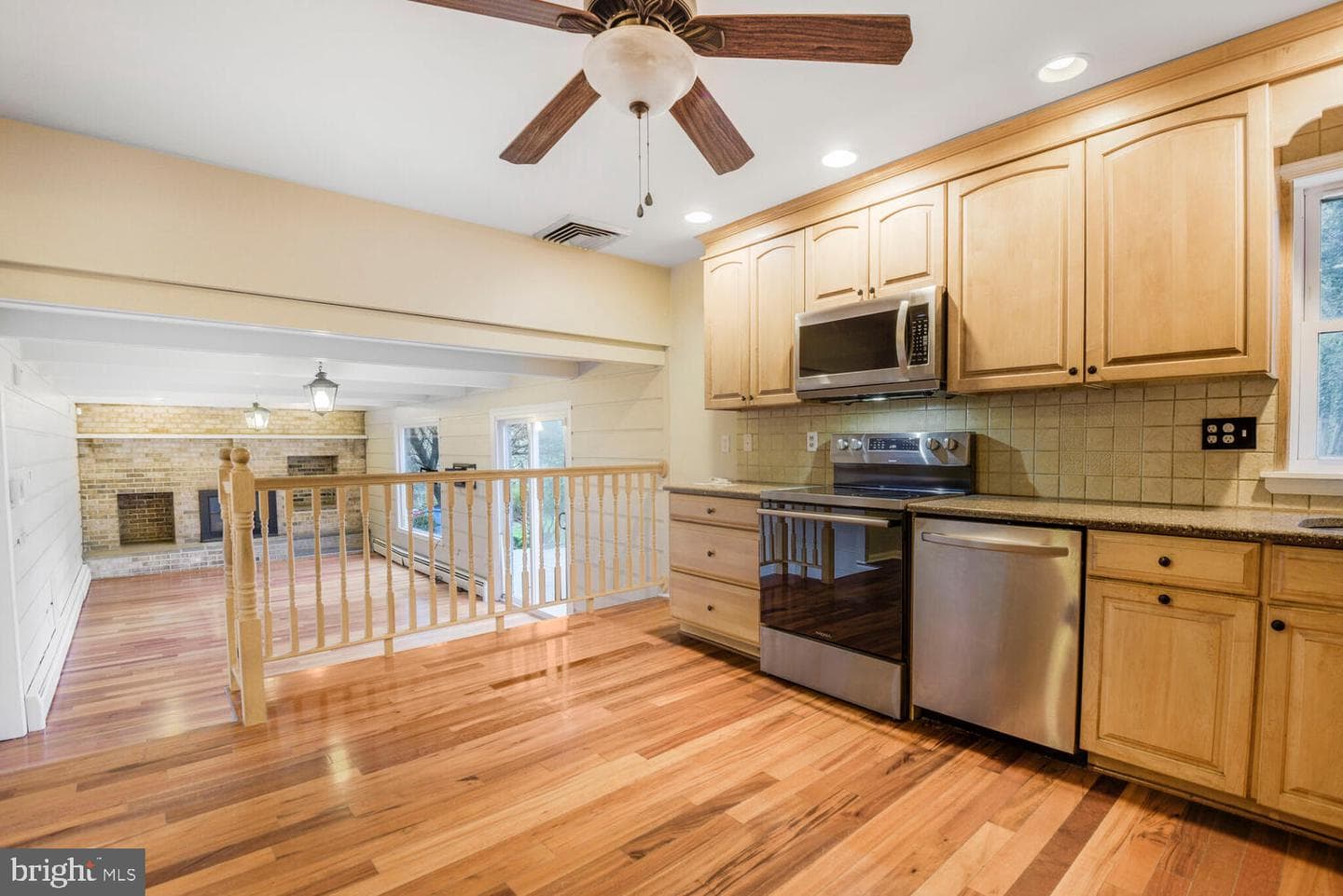 2 Rolling Knoll Court photo 24