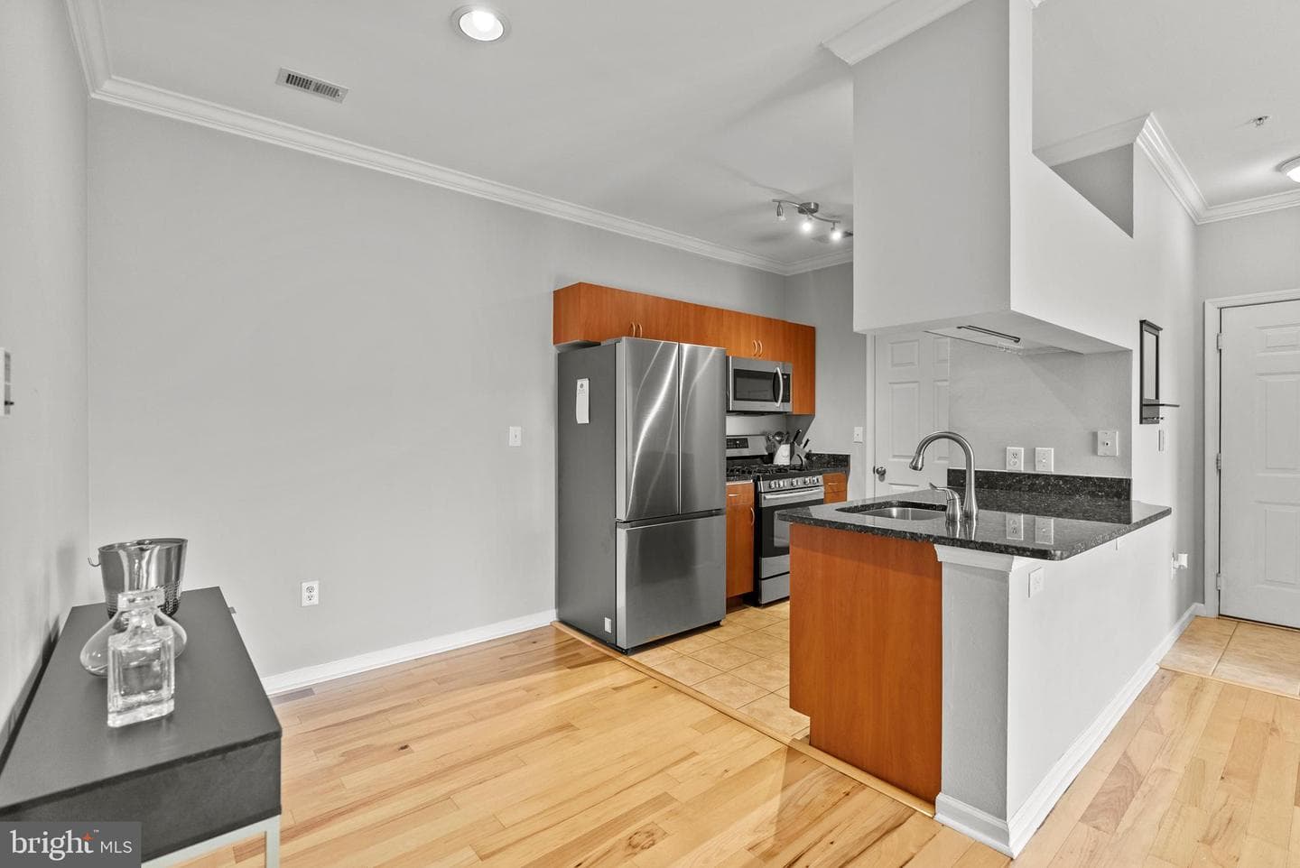19601 Galway Bay Circle #301 photo 4