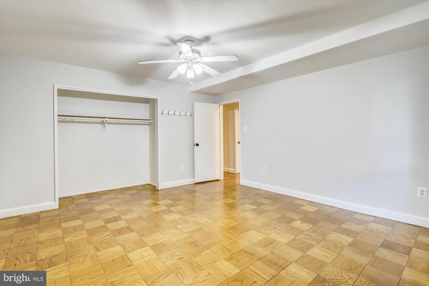 5301 Westbard Circle #221 photo 11