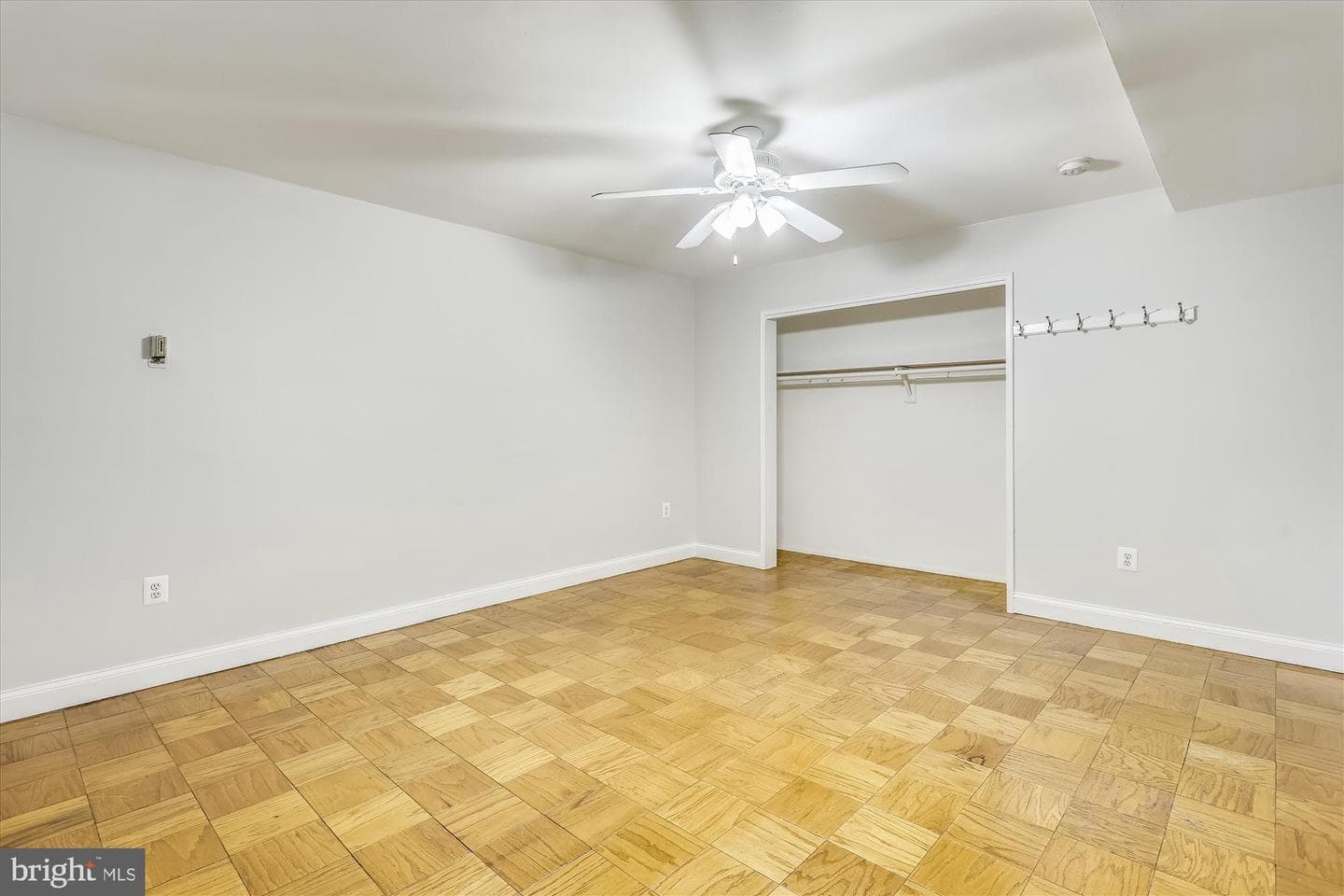 5301 Westbard Circle #221 photo 12