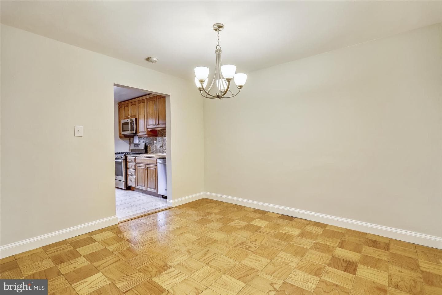 5301 Westbard Circle #221 photo 14