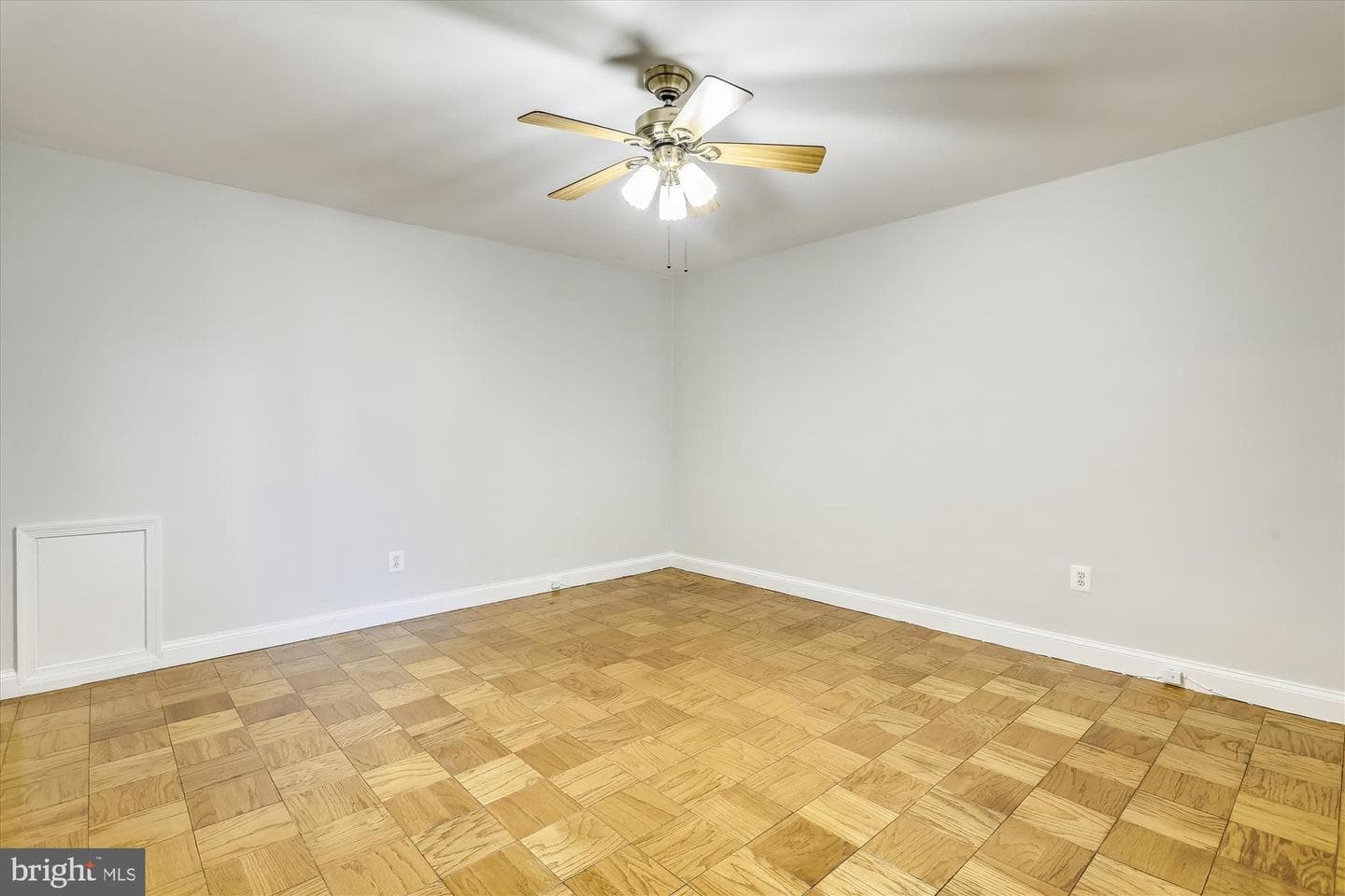 5301 Westbard Circle #221 photo 27