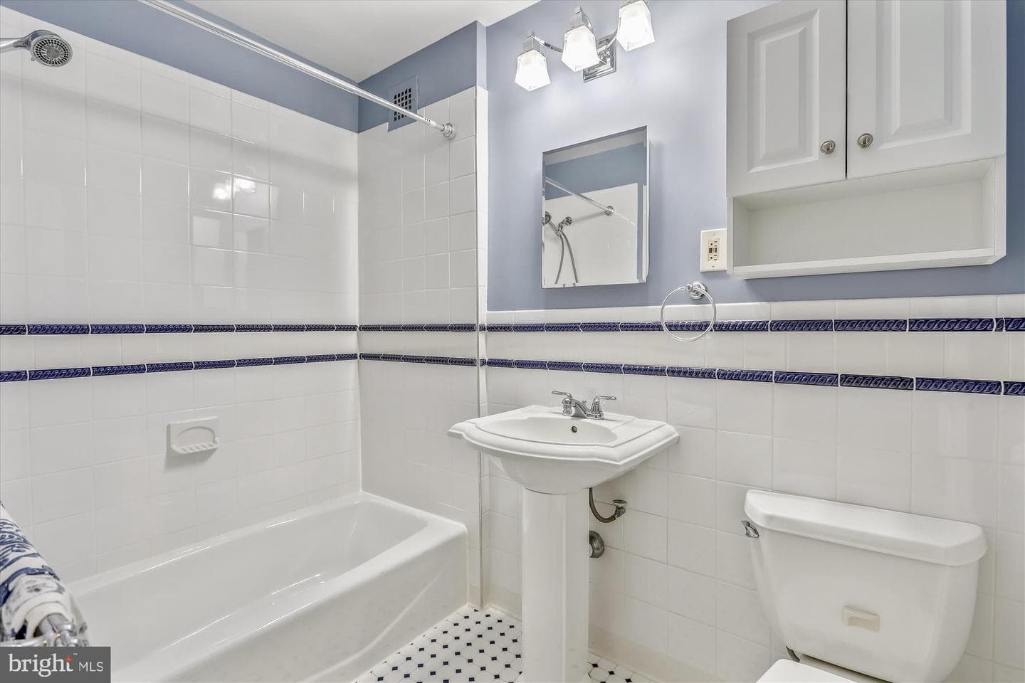 5301 Westbard Circle #221 photo 5