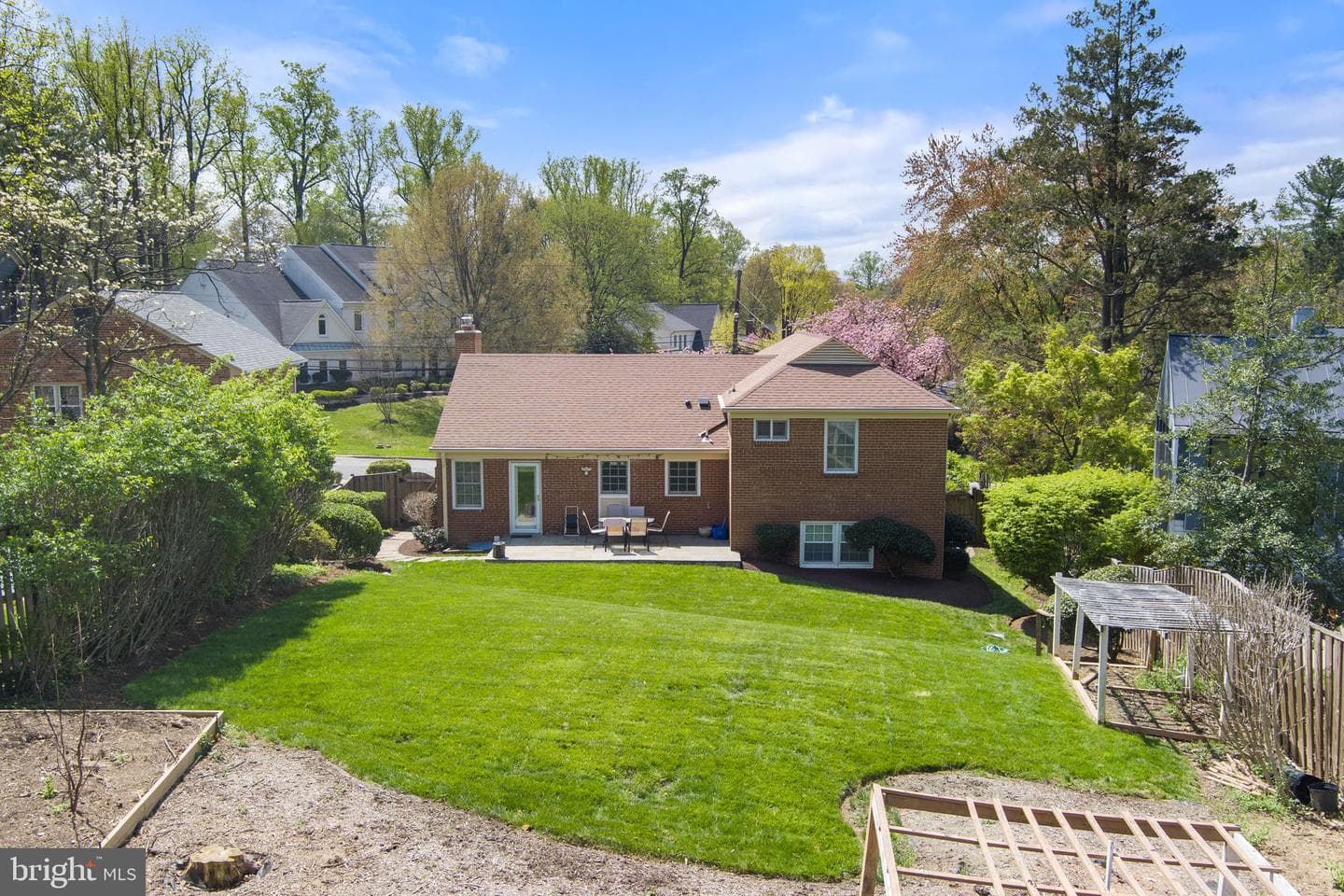 7211 Radnor Road photo 53