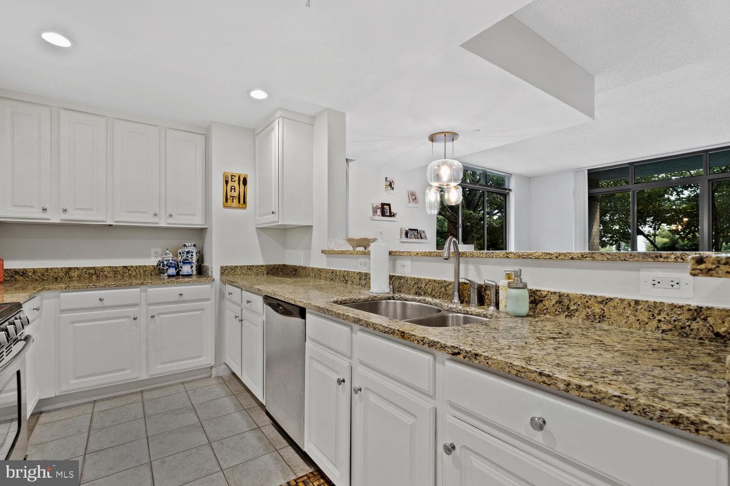 11710 Old Georgetown Road #116 photo 16