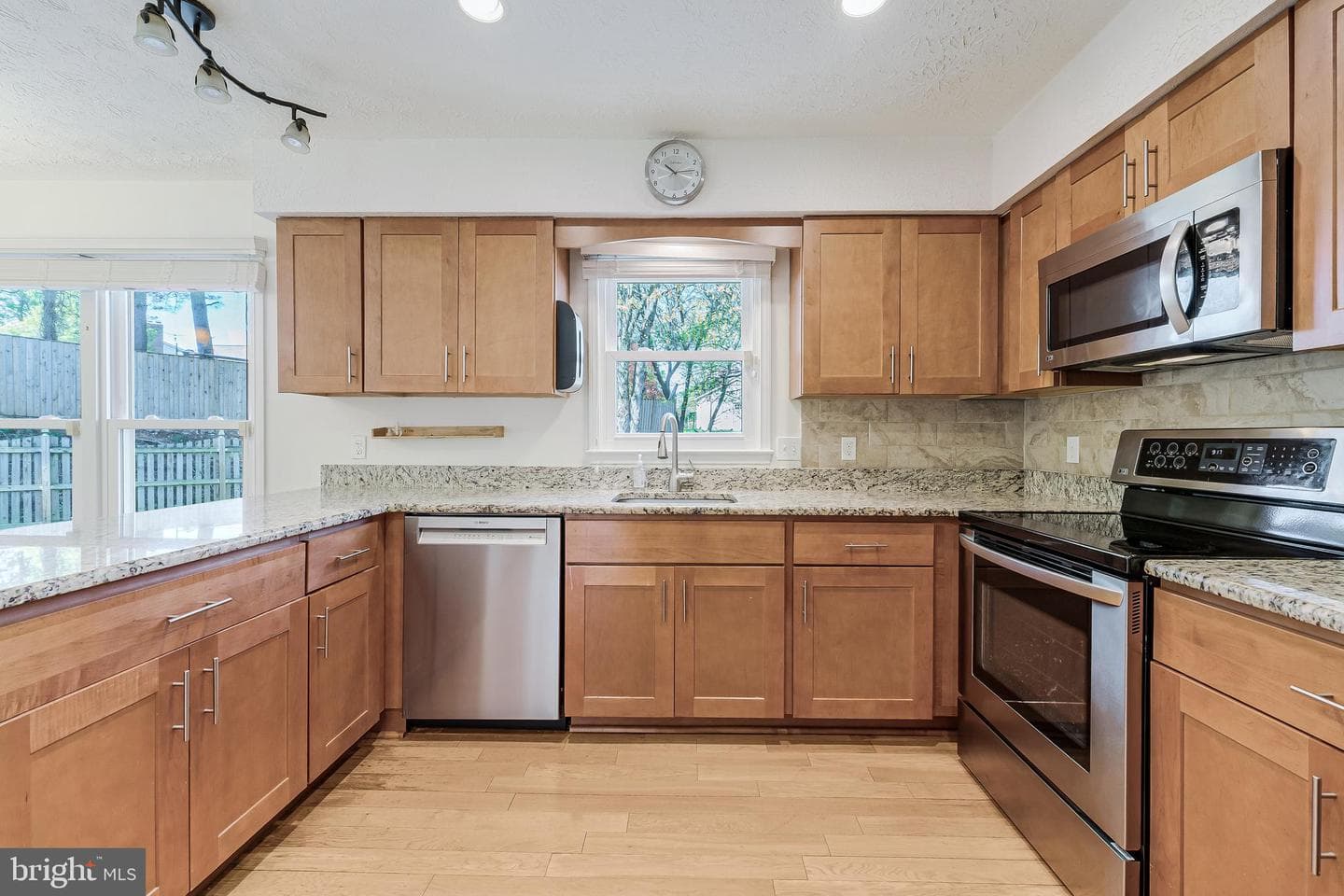 1500 W Kersey Lane photo 12