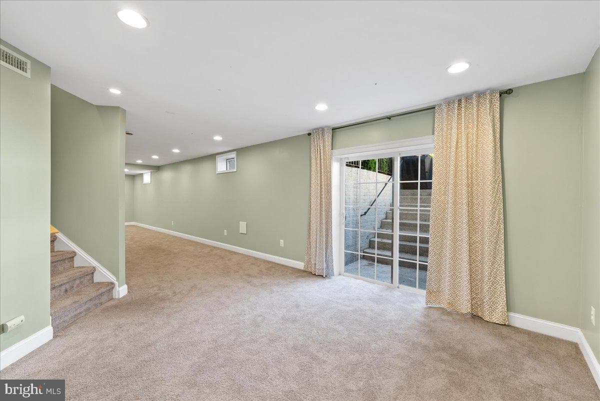23217 Linden Vale Drive photo 51