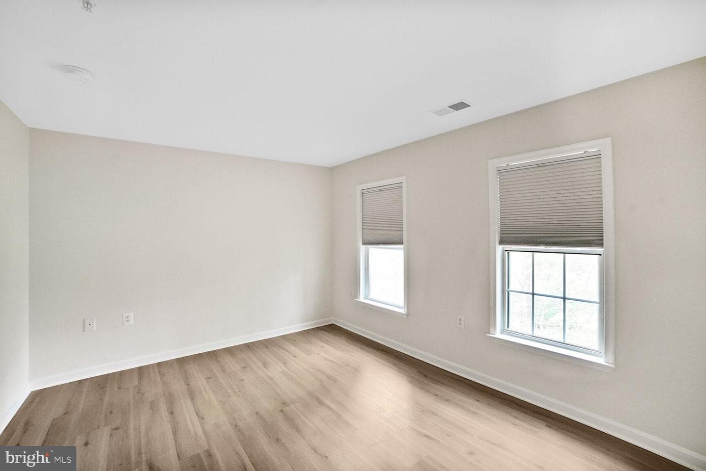 15311 Diamond Cove Terrace #5k photo 24
