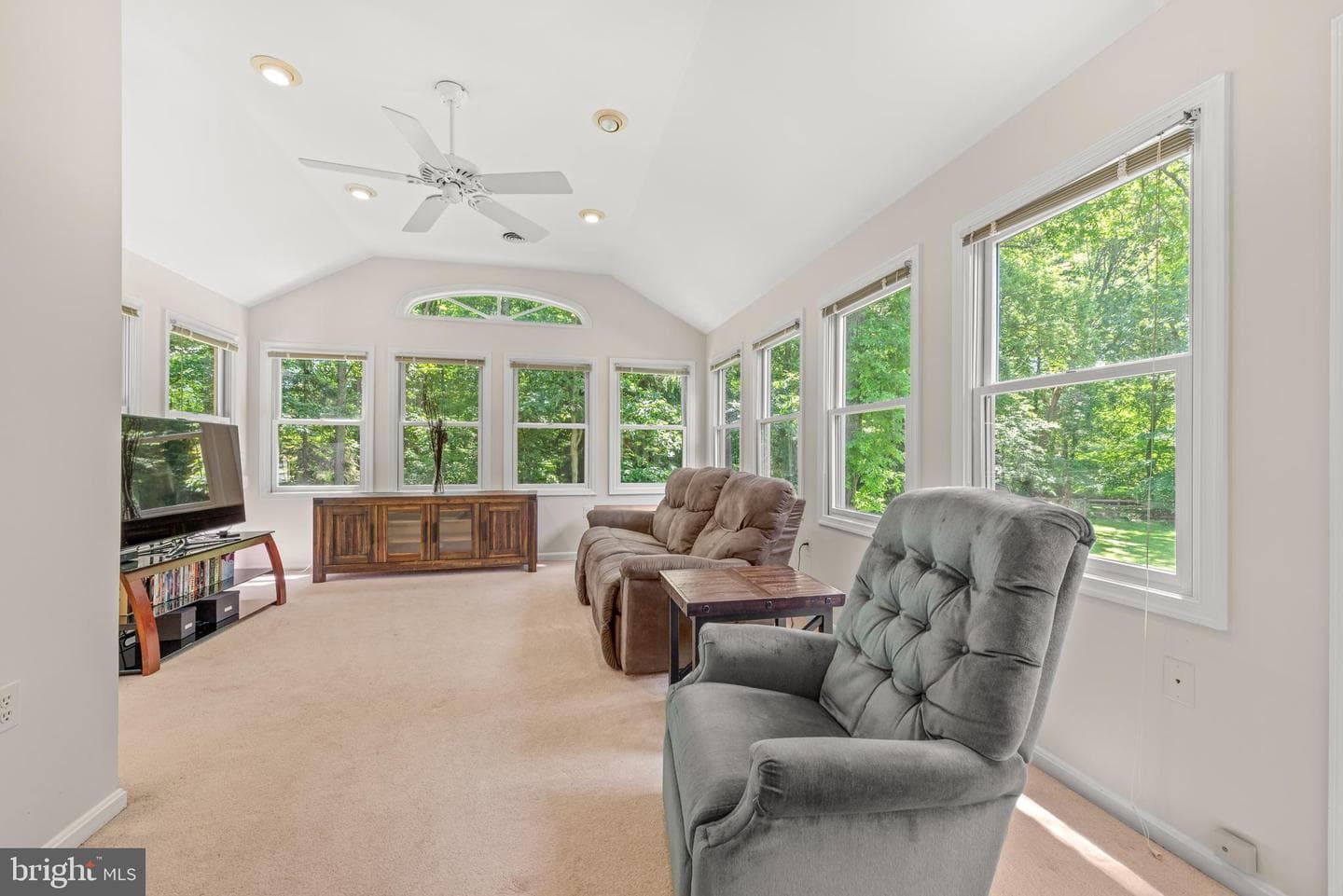 16701 George Washington Drive photo 36