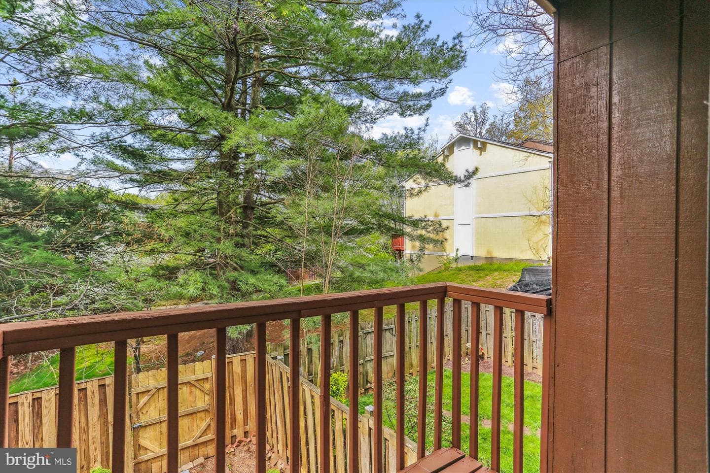18506 Eagles Roost Drive photo 3