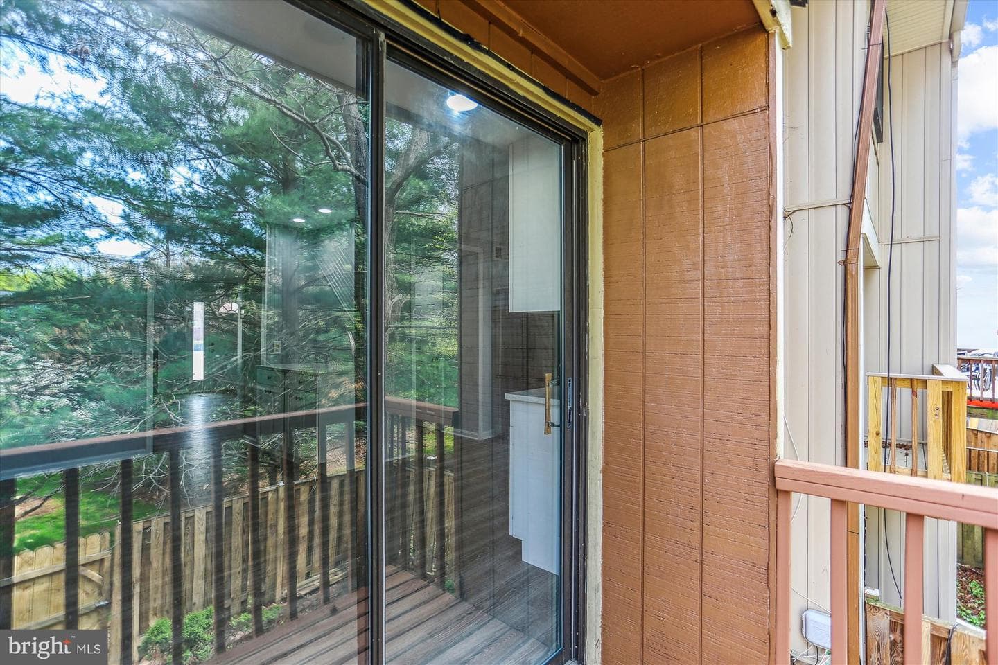 18506 Eagles Roost Drive photo 4