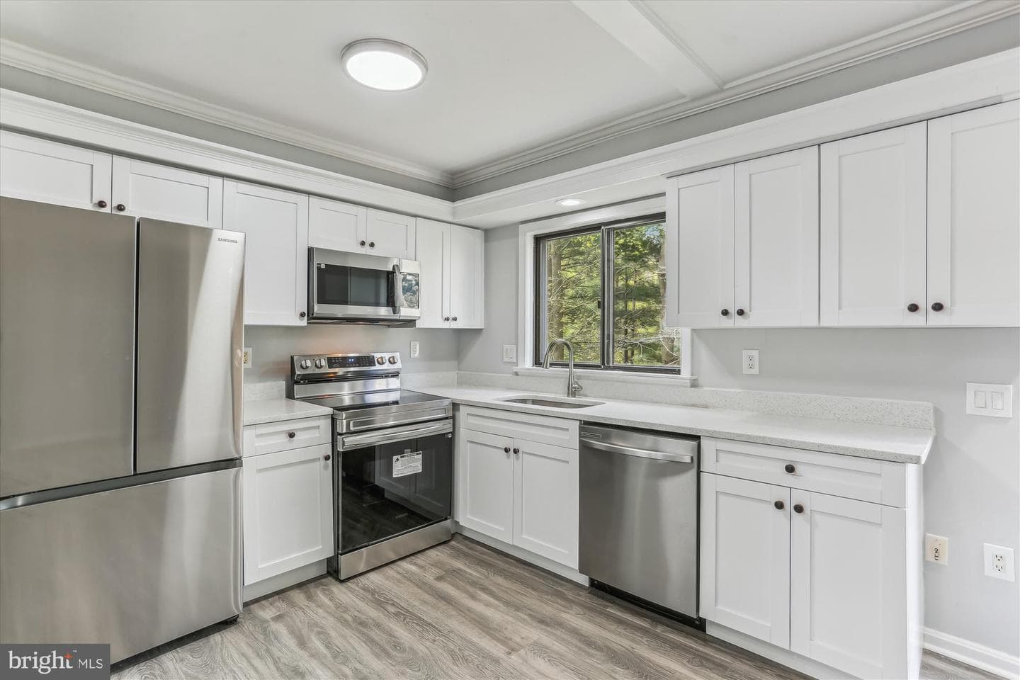 18506 Eagles Roost Drive photo 8