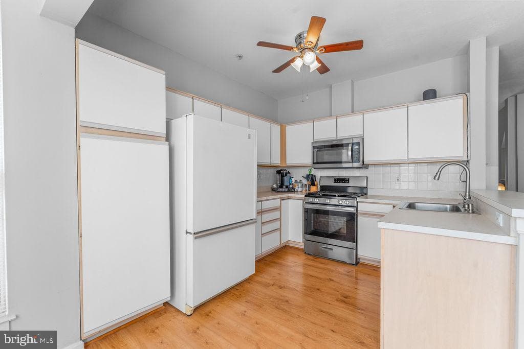 20809 Amber Ridge Drive photo 13