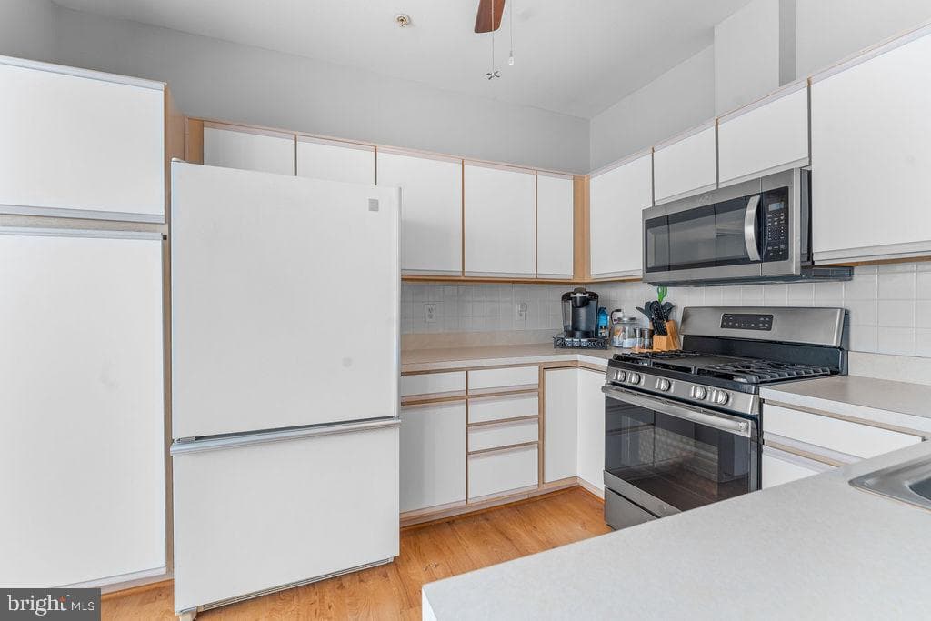 20809 Amber Ridge Drive photo 14