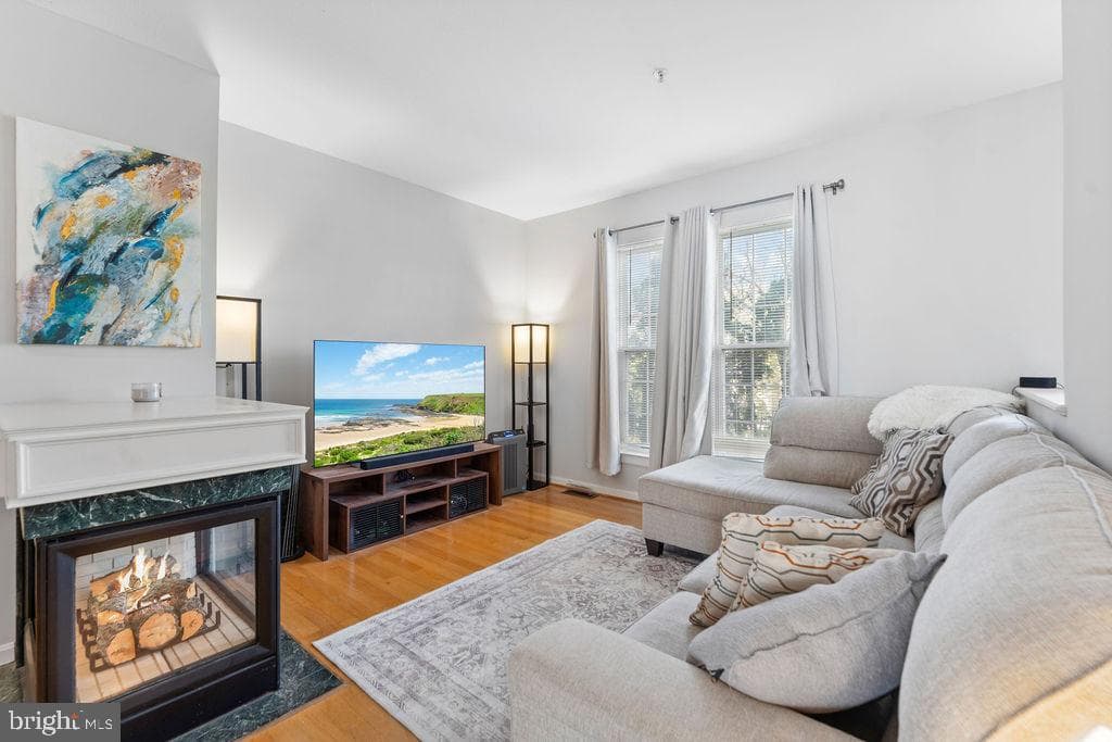 20809 Amber Ridge Drive photo 9