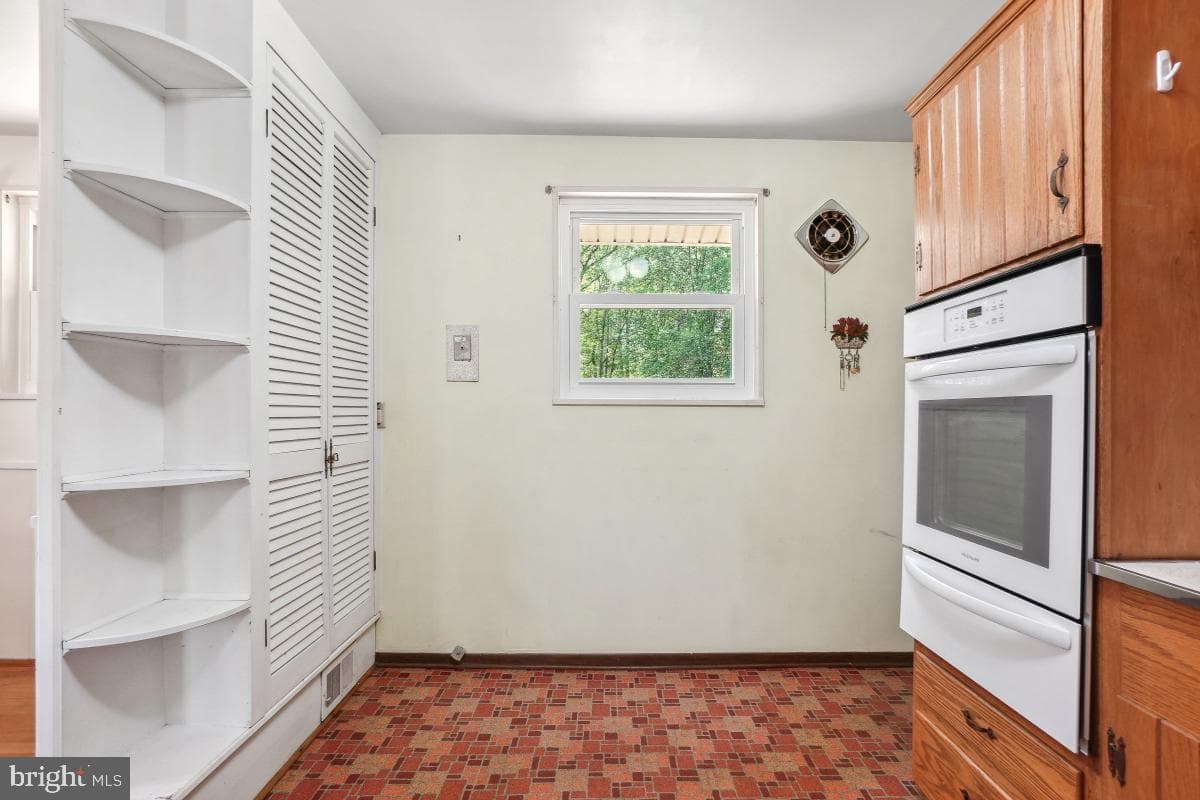 11208 Troy Road photo 12