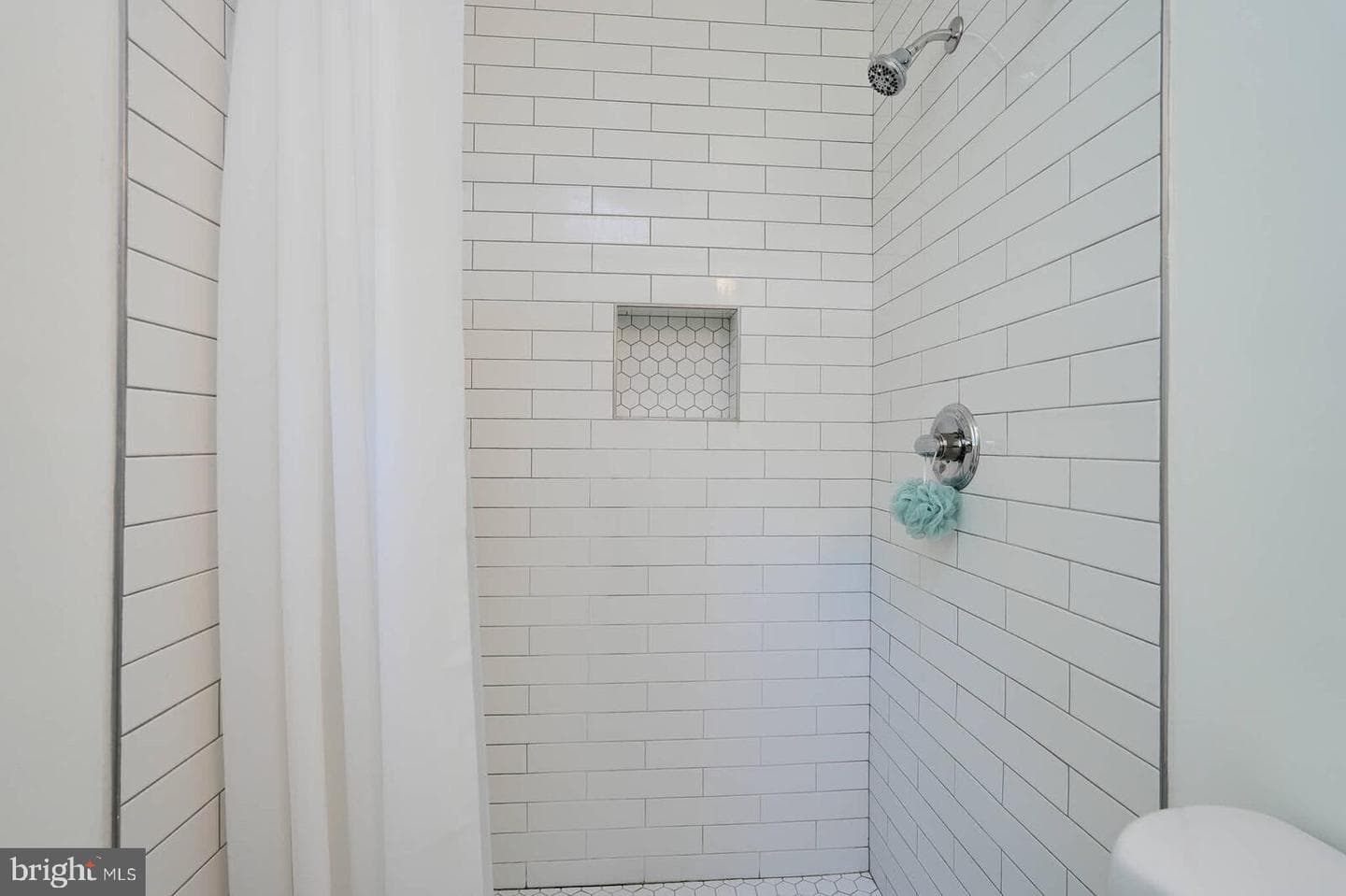 10202 Conover Drive photo 23