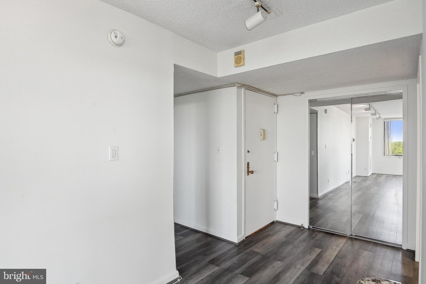 5225 Pooks Hill Road #1728s photo 25