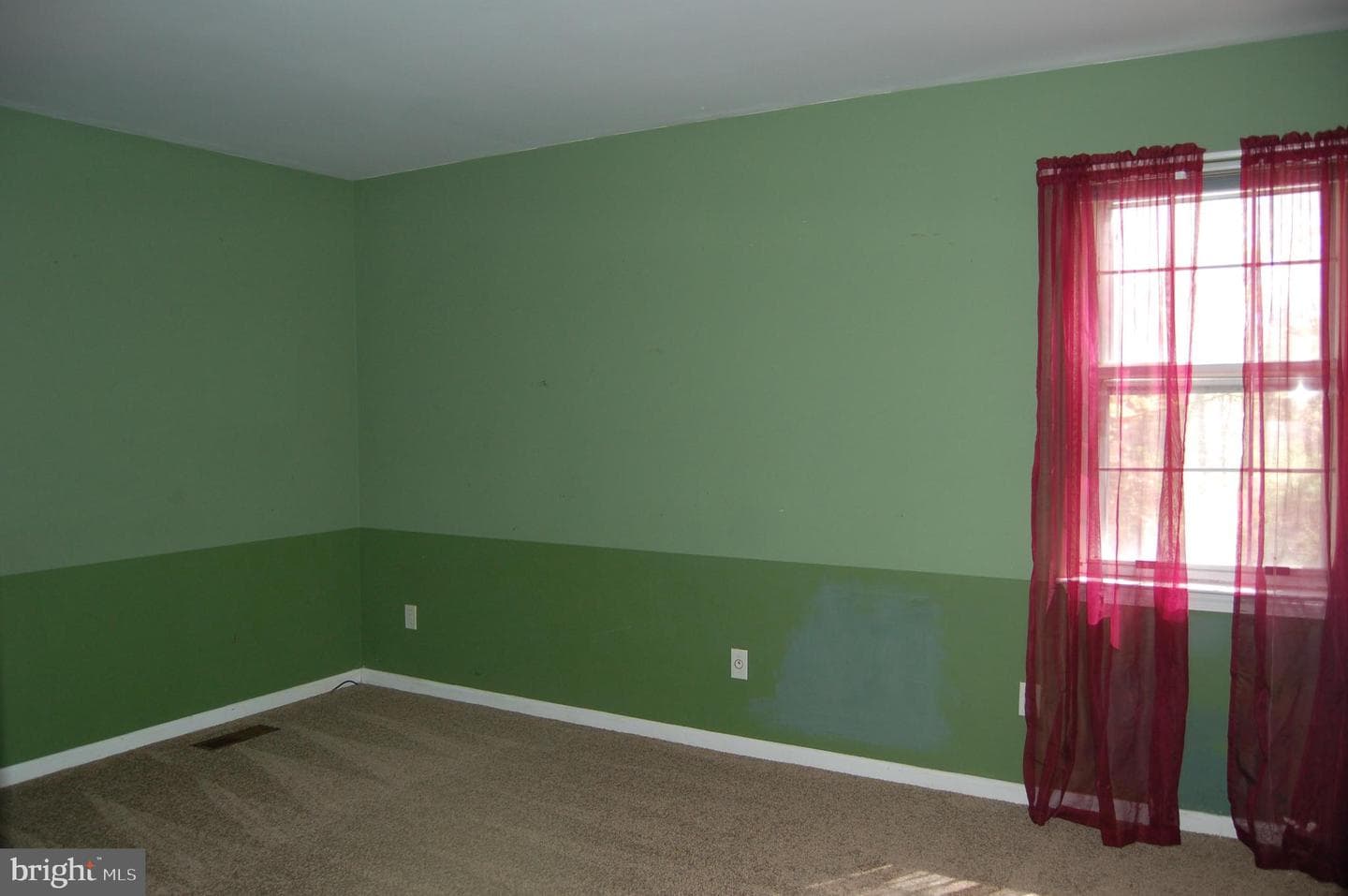 13821 Wisteria Drive photo 30