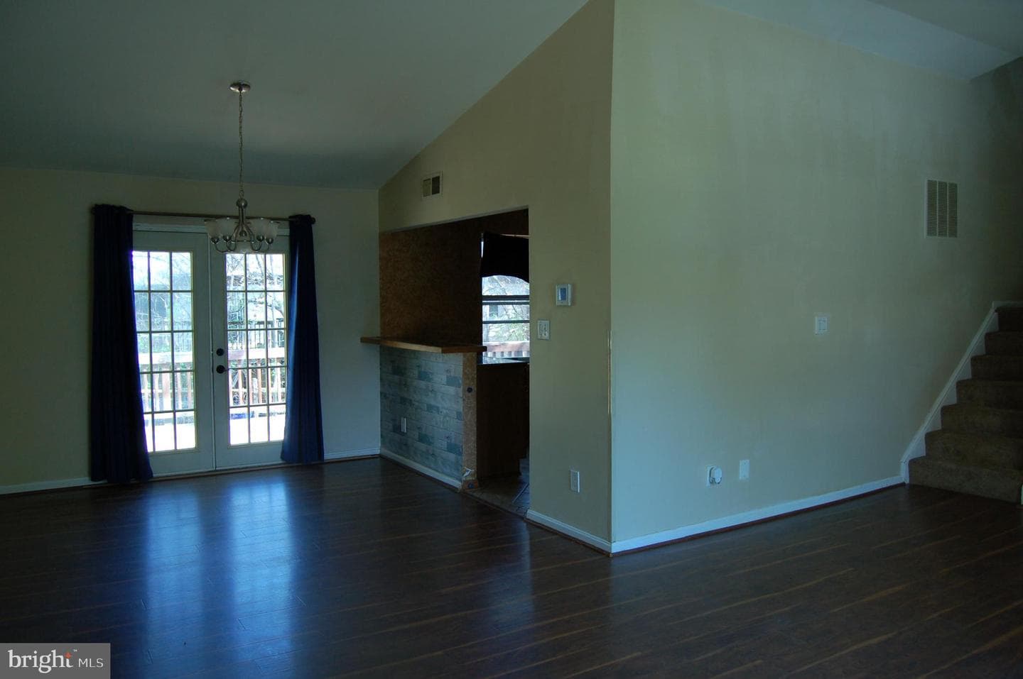 13821 Wisteria Drive photo 7