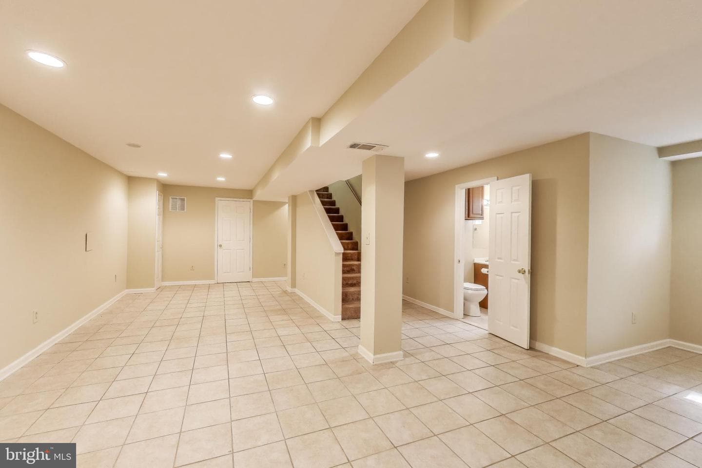 9502 Woodland Drive photo 19
