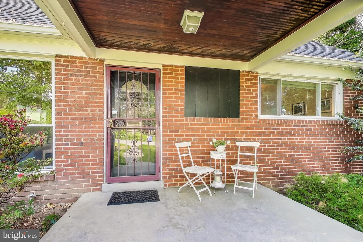 9502 Woodland Drive photo 7