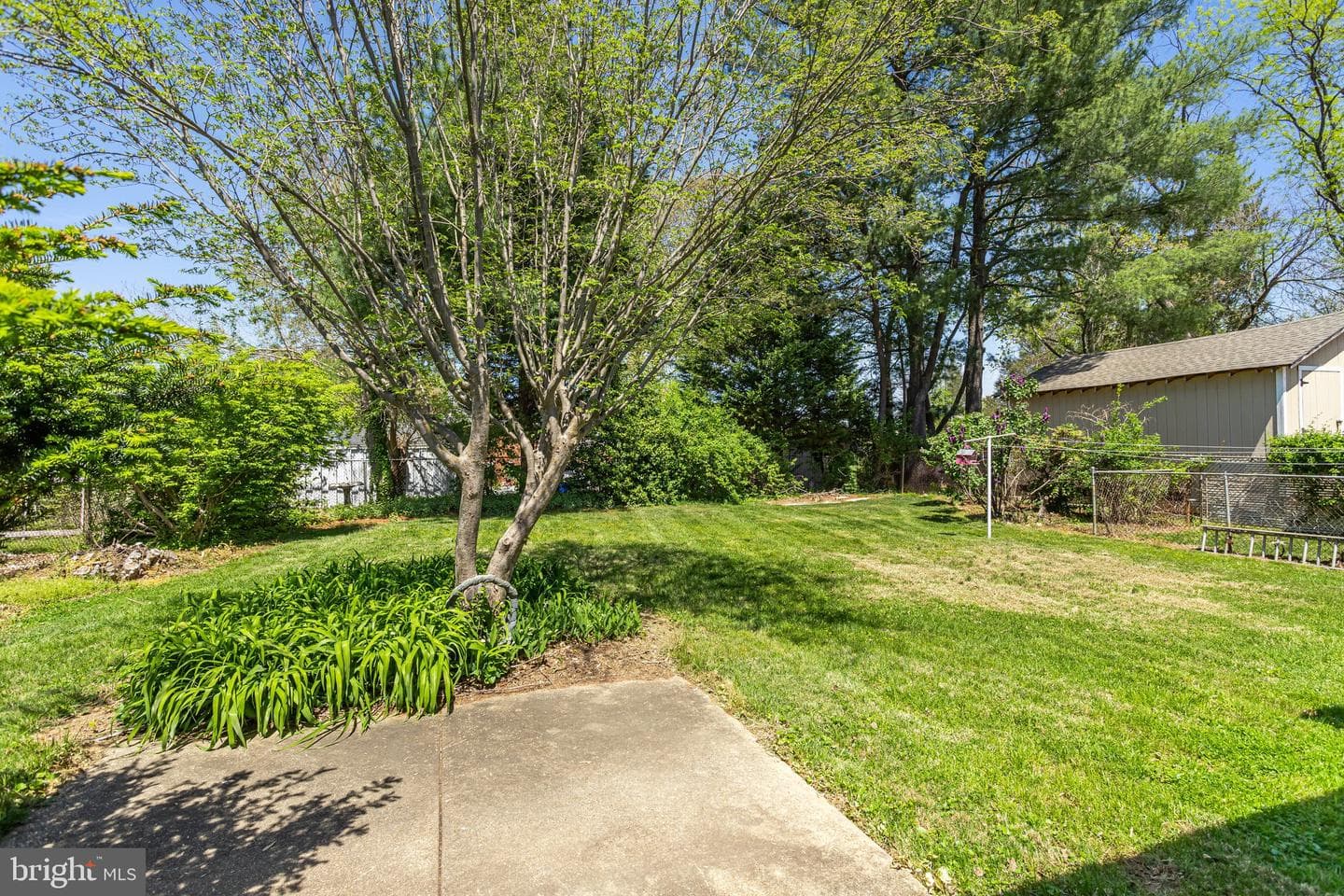 1109 Chiswell Lane photo 7