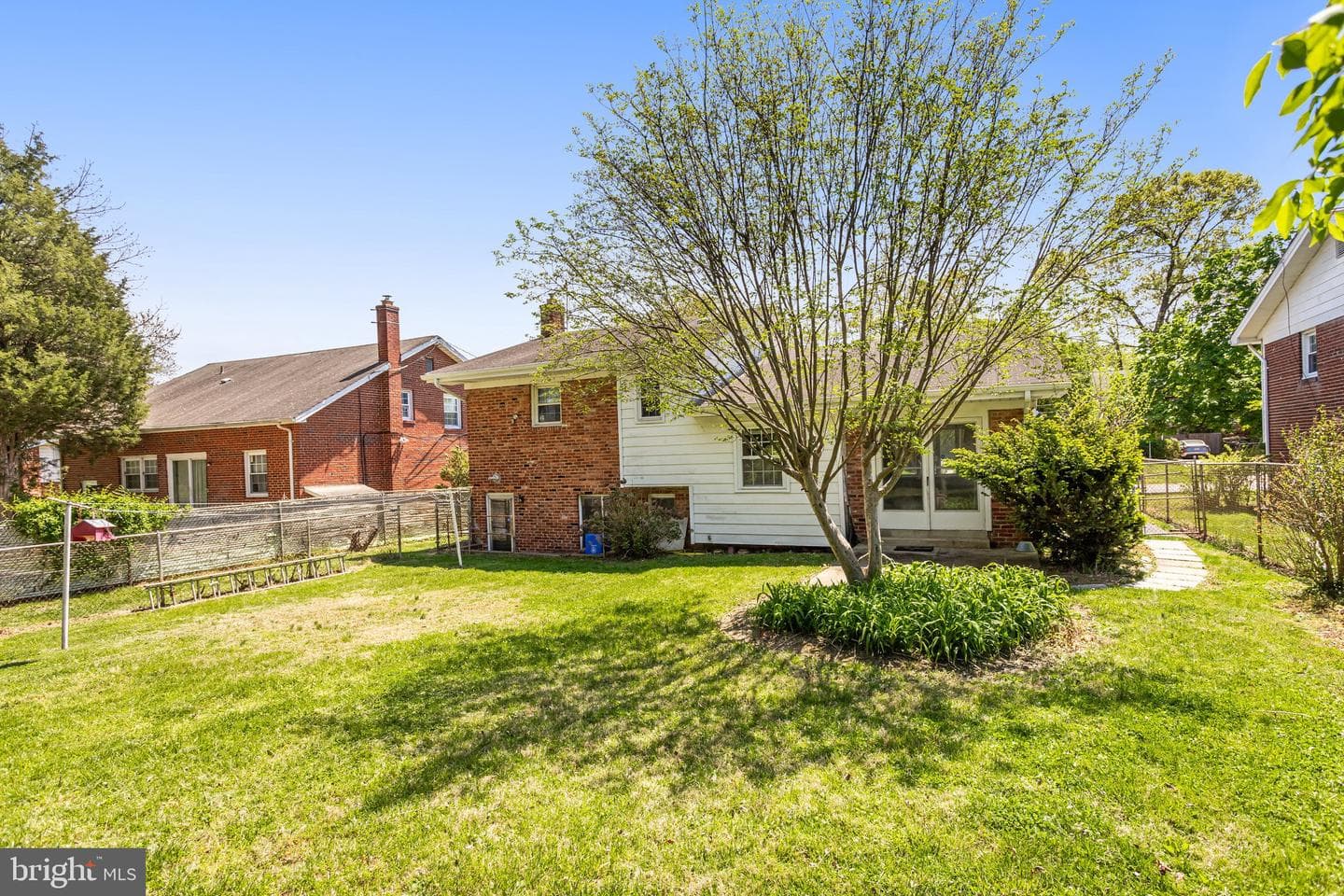 1109 Chiswell Lane photo 9