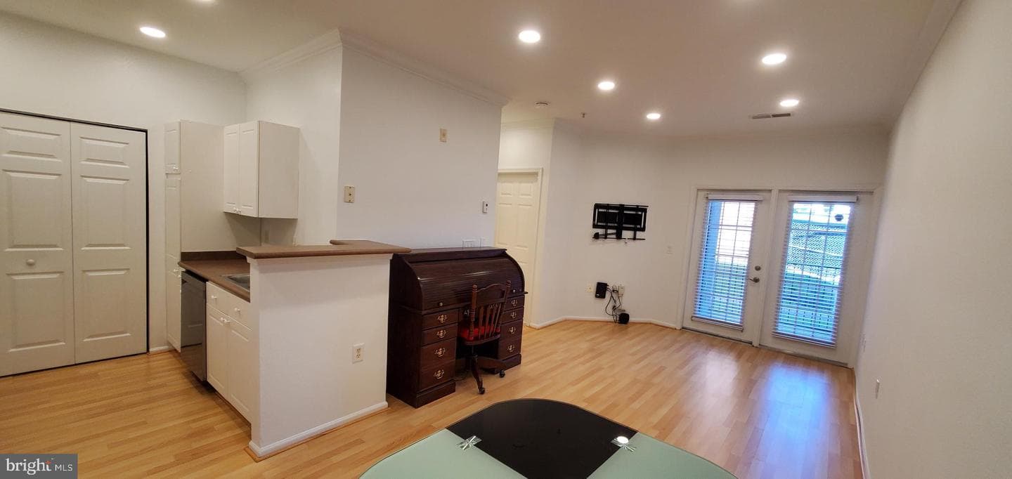 11800 Old Georgetown #1103 photo 14