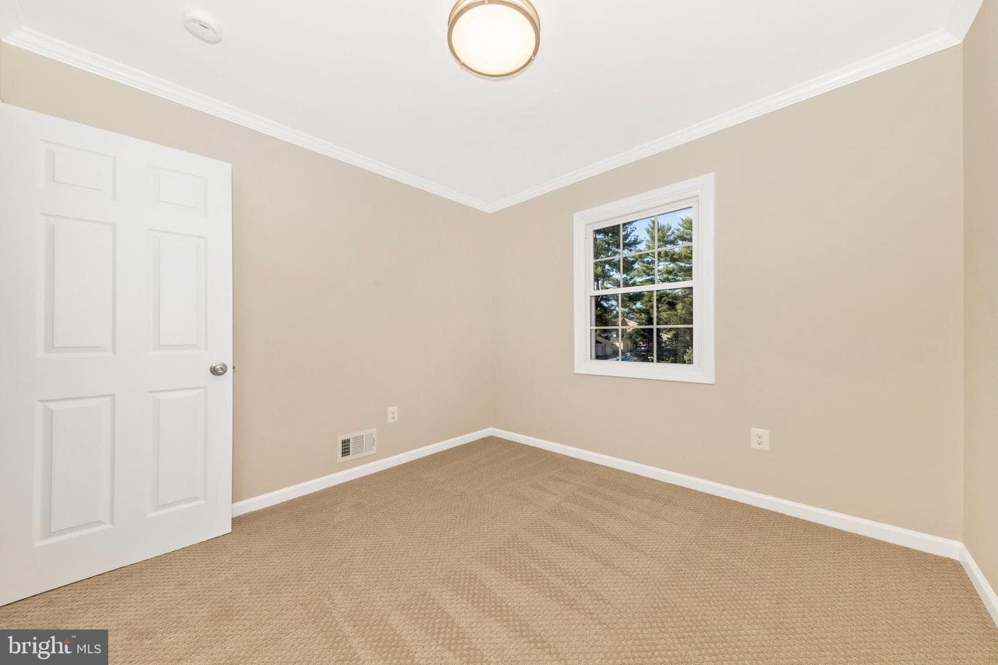 19705 Greenside Terrace photo 21