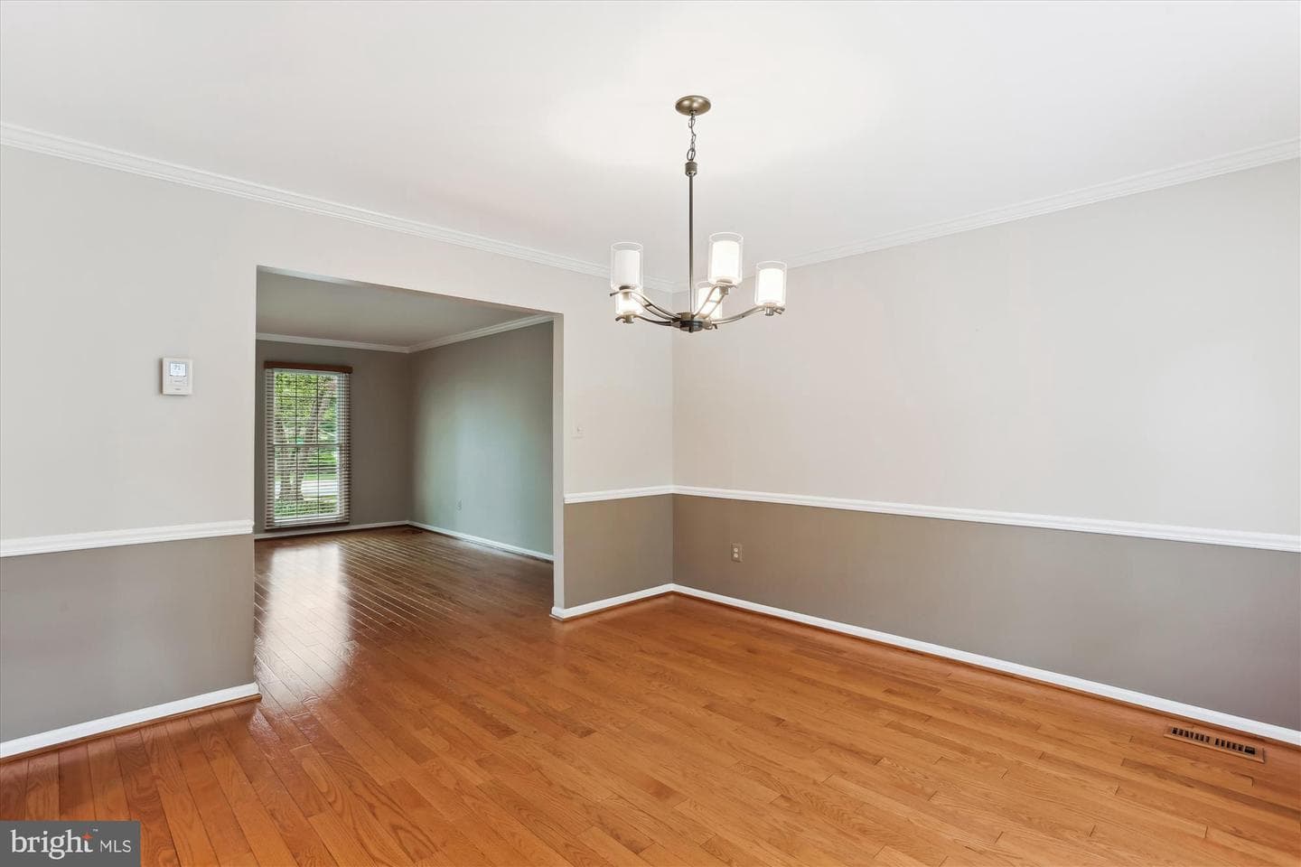 18565 Queen Elizabeth Drive photo 19