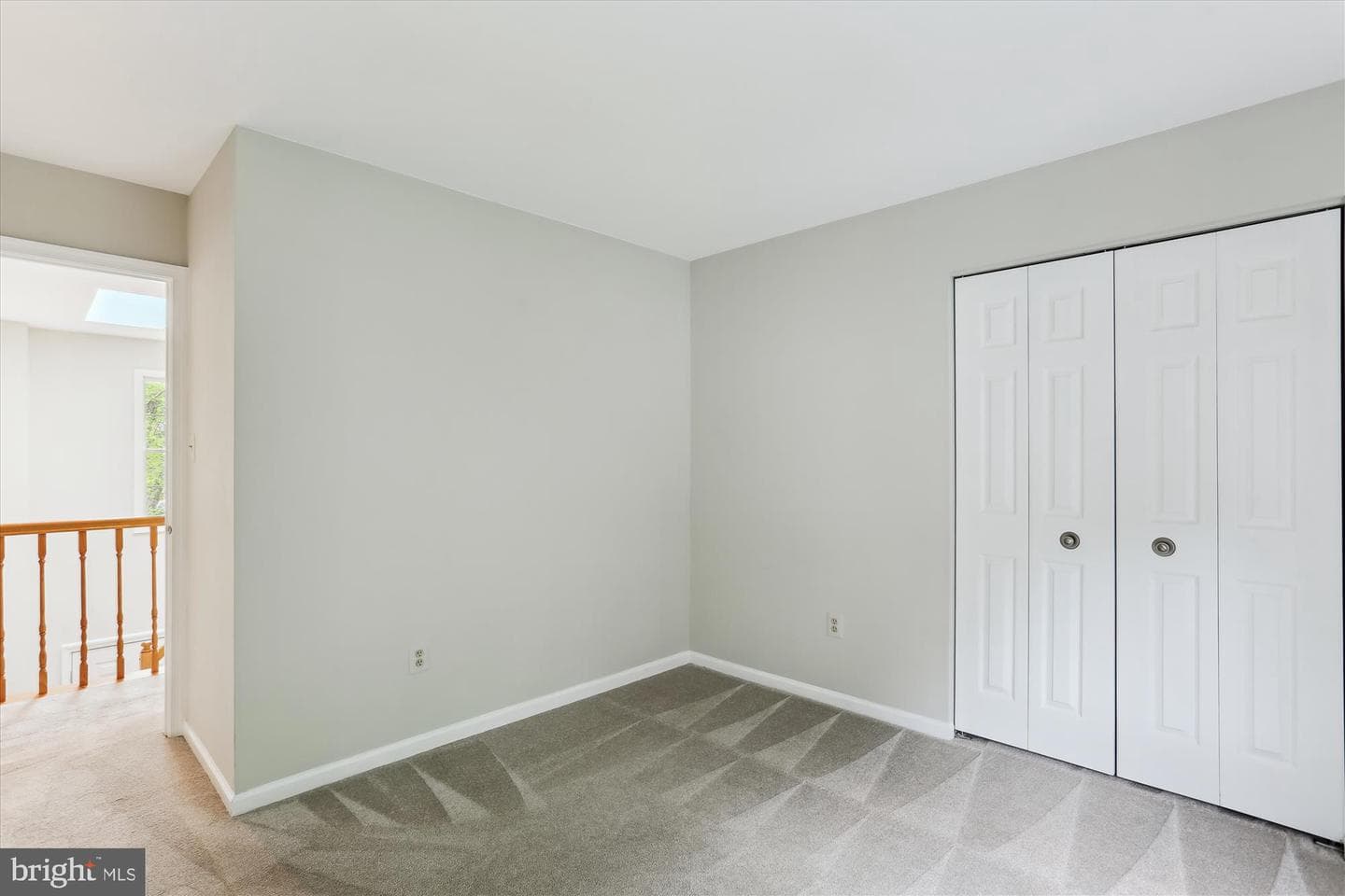 18565 Queen Elizabeth Drive photo 65