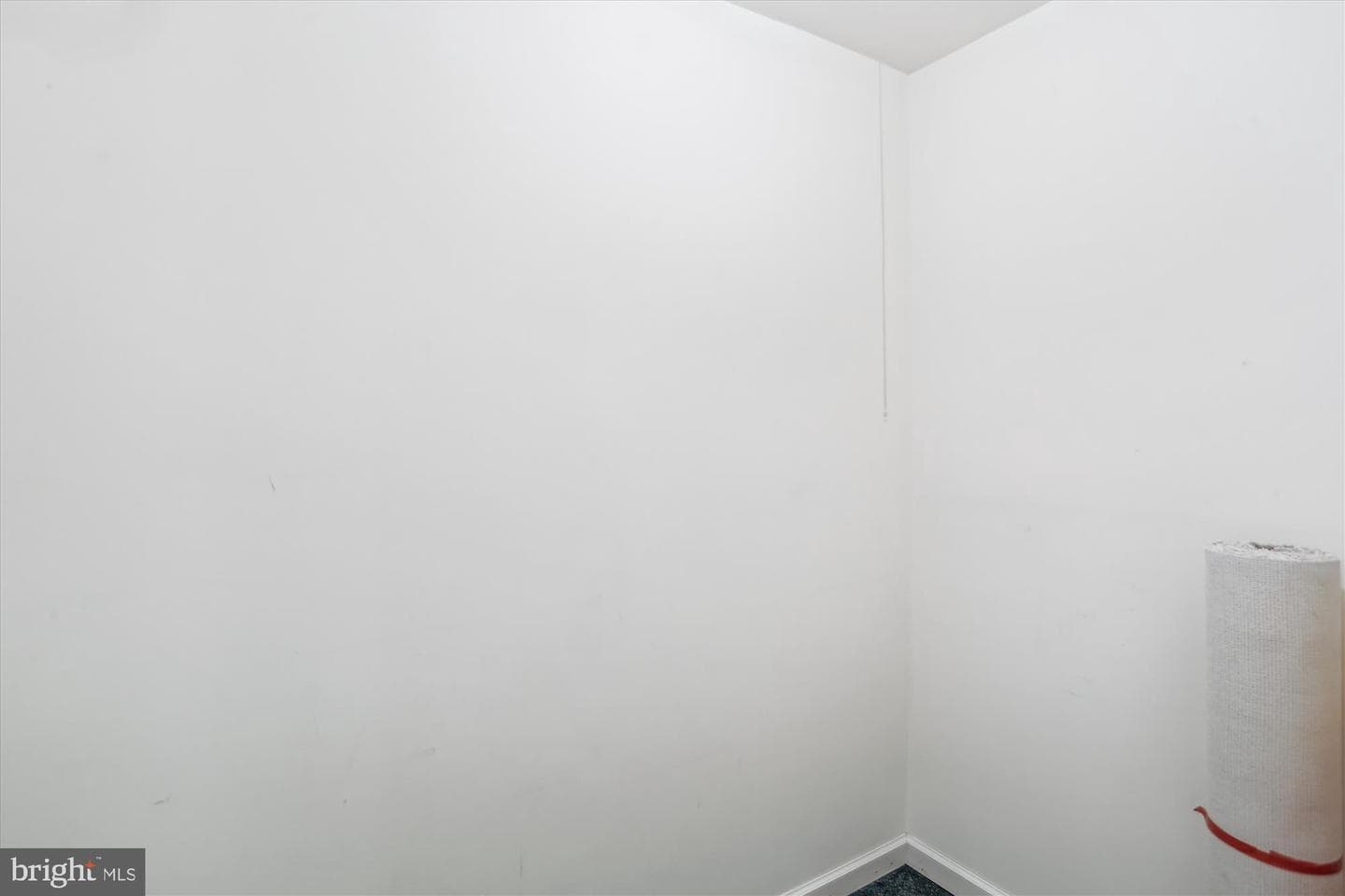 18565 Queen Elizabeth Drive photo 85