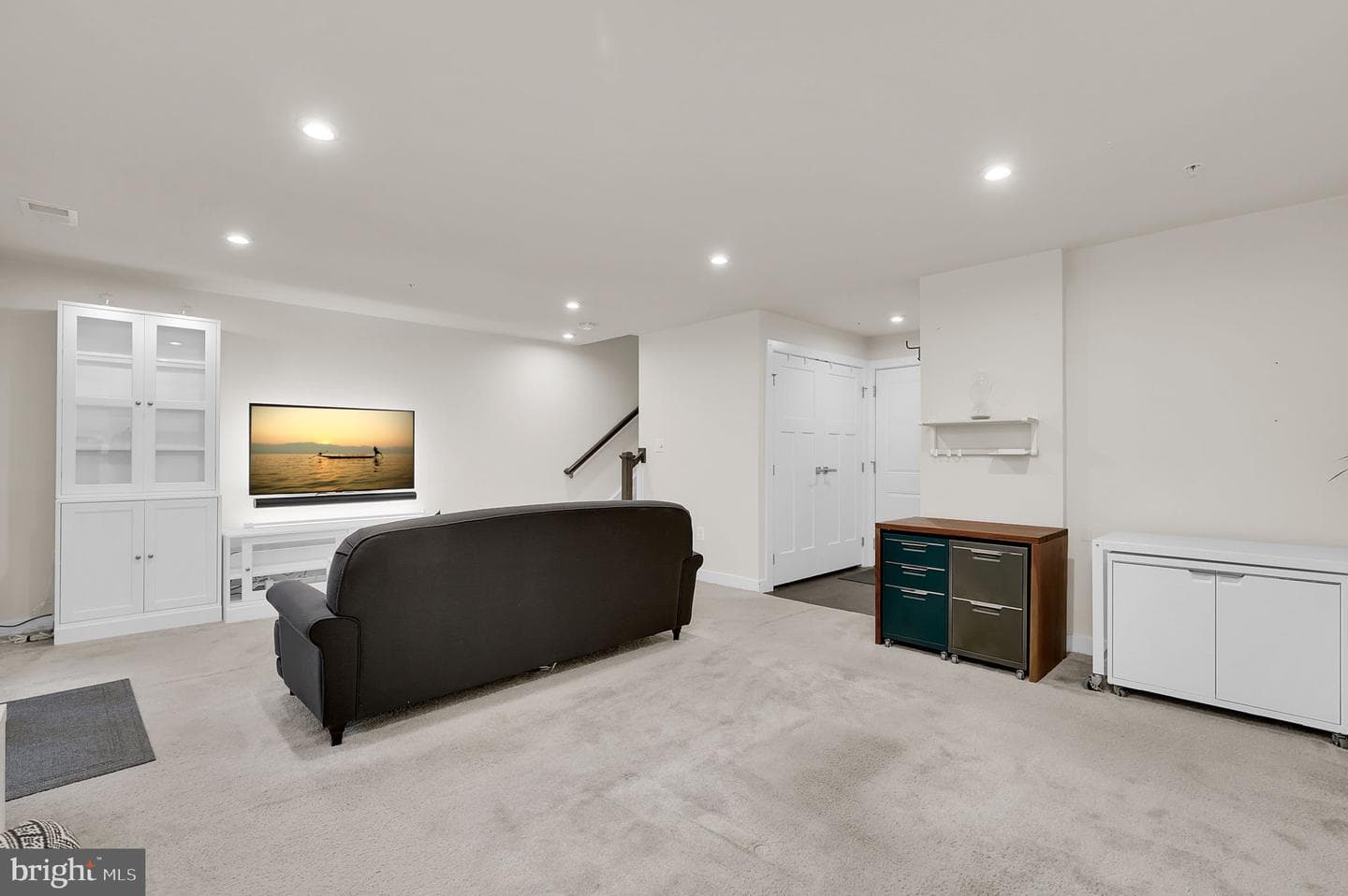 1617 Regent Manor Court photo 28