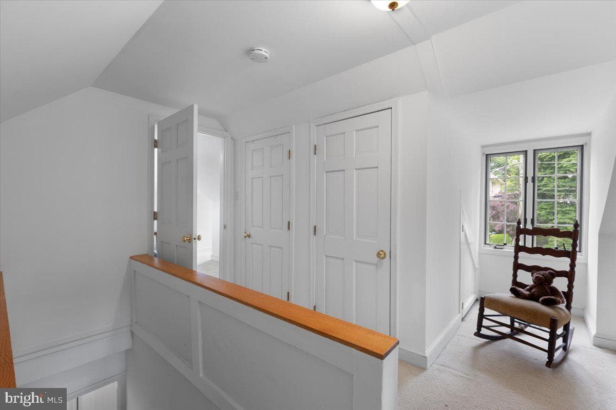 8904 Grant Street photo 22