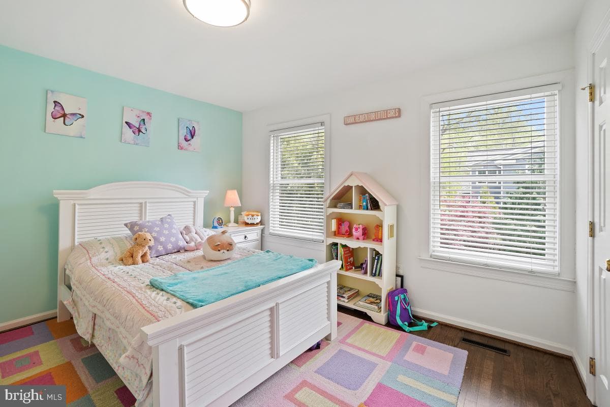 8903 Hempstead Avenue photo 22