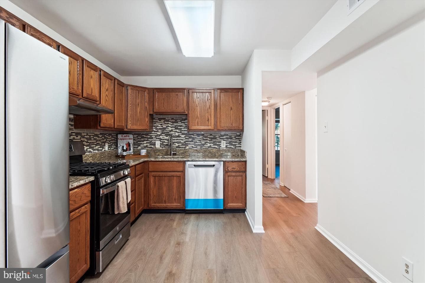 808 Quince Orchard Boulevard #808-10 photo 13