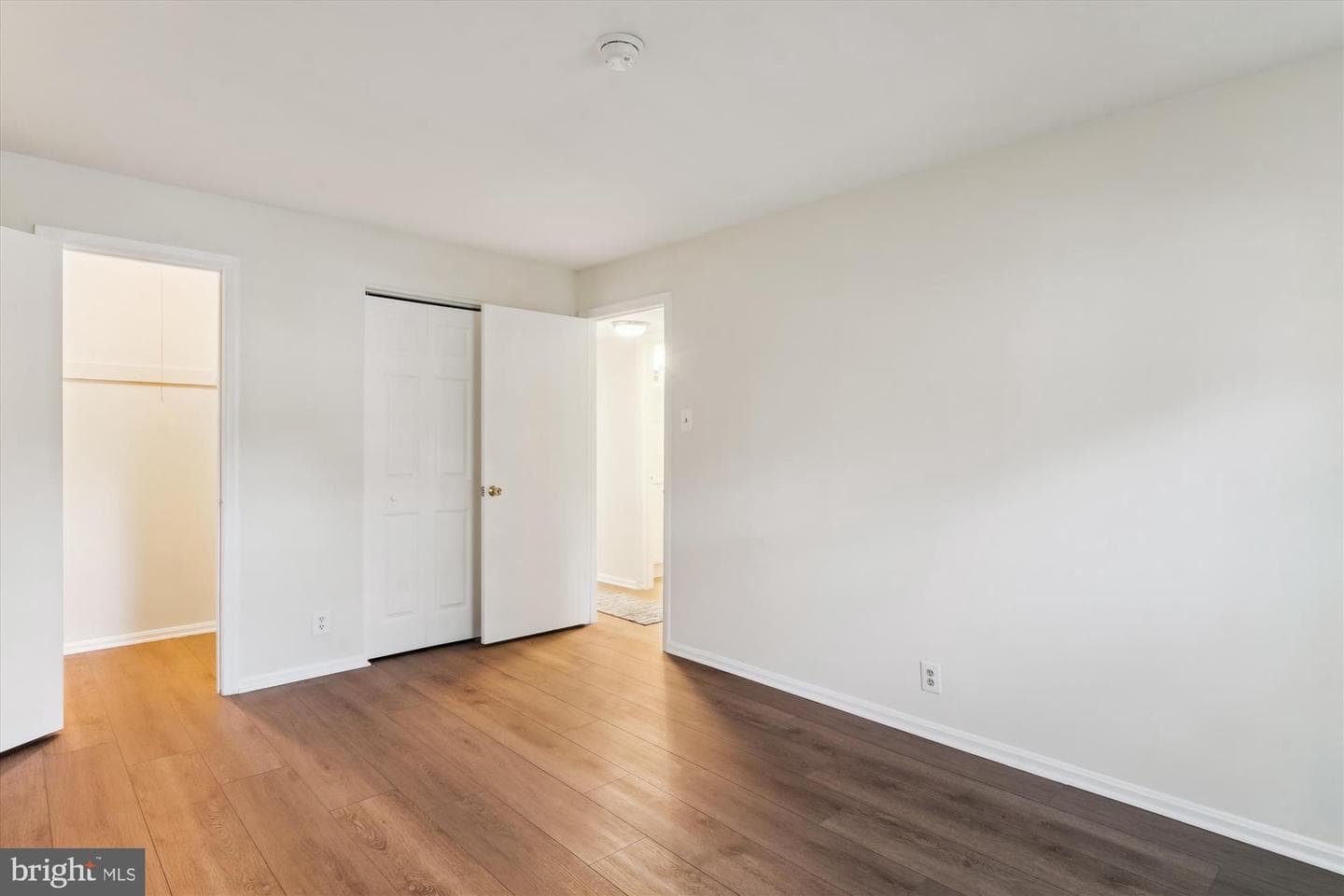 808 Quince Orchard Boulevard #808-10 photo 20