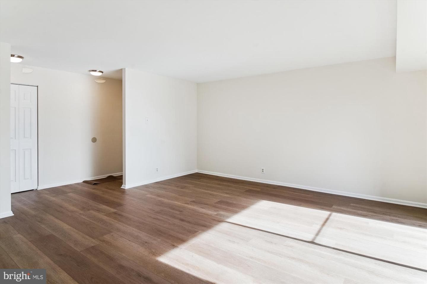 808 Quince Orchard Boulevard #808-10 photo 7