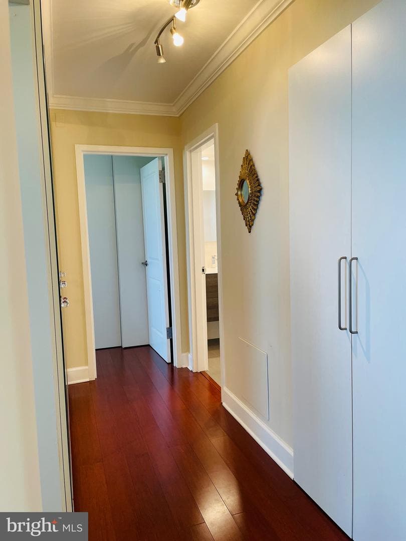5225 Pooks Hill Road #1613s photo 35