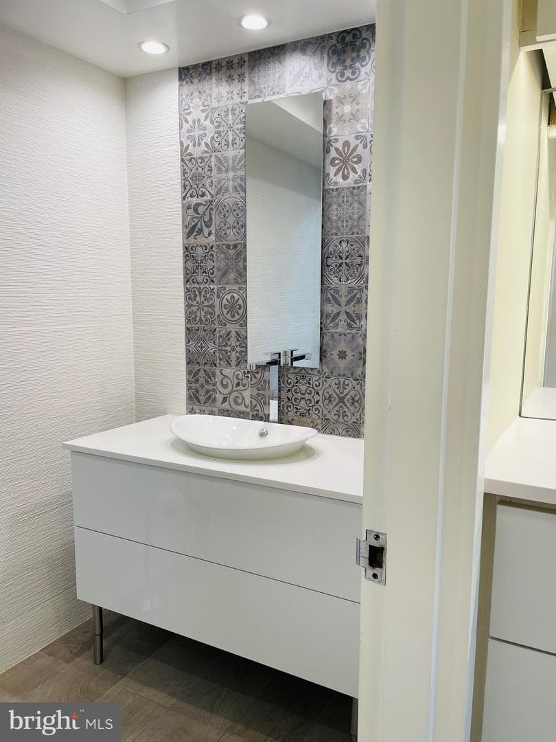 5225 Pooks Hill Road #1613s photo 87