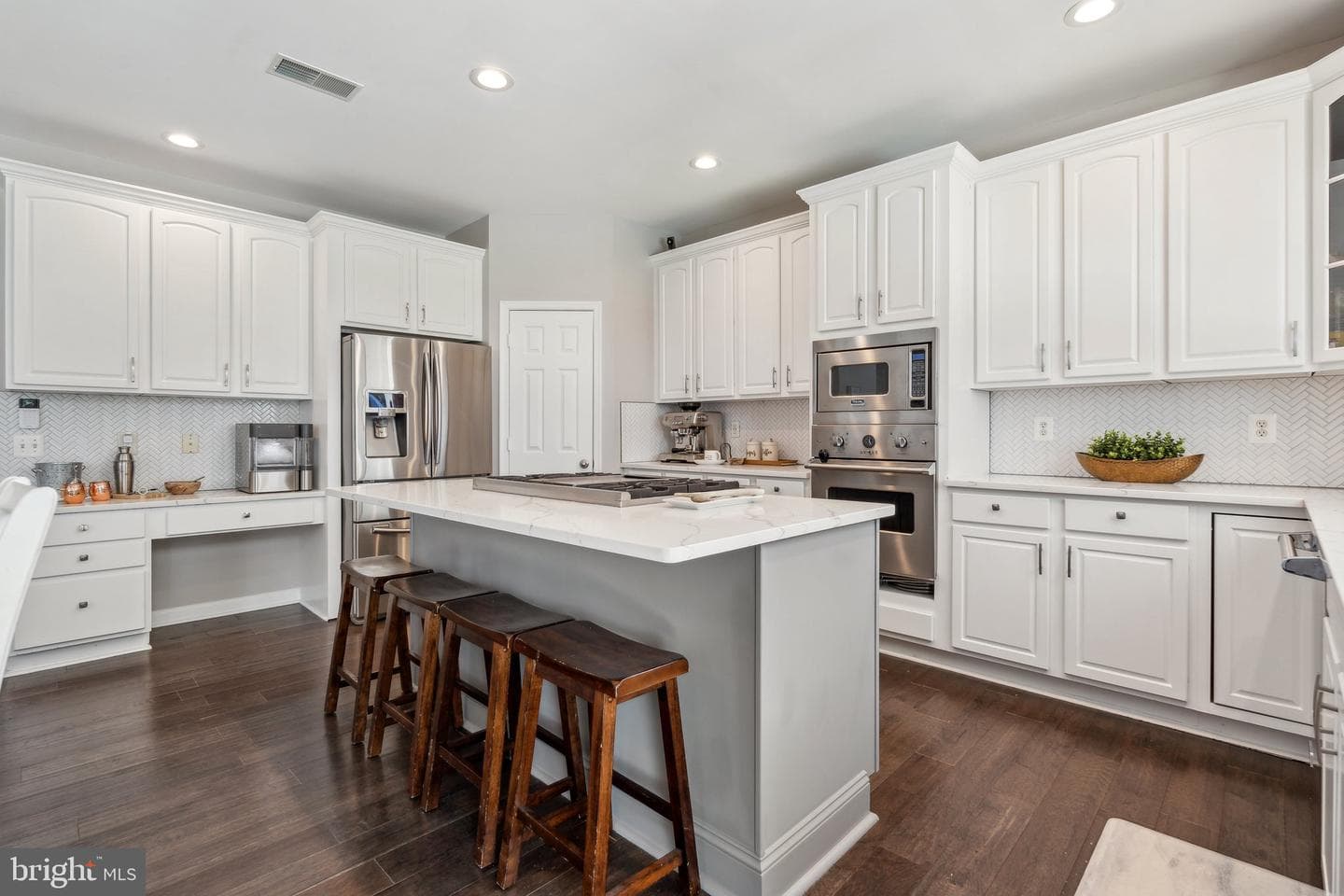 18014 Wildman Court photo 14