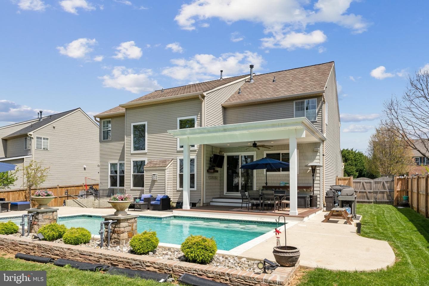 18014 Wildman Court photo 2